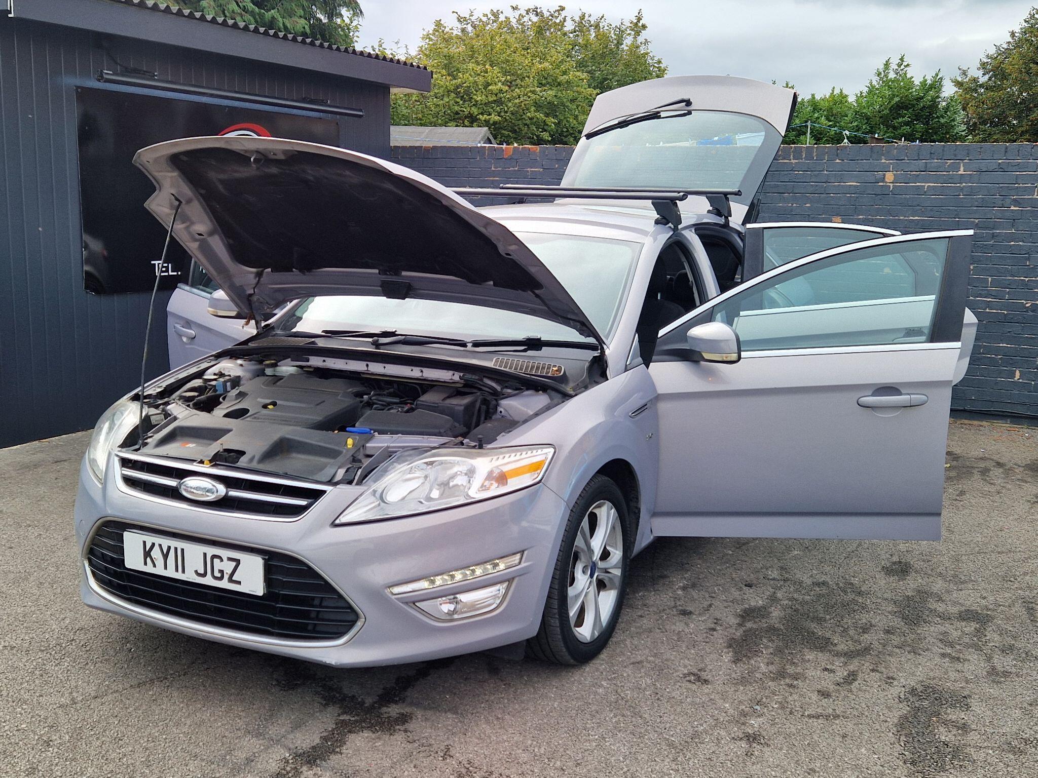 Ford Mondeo - Image 13