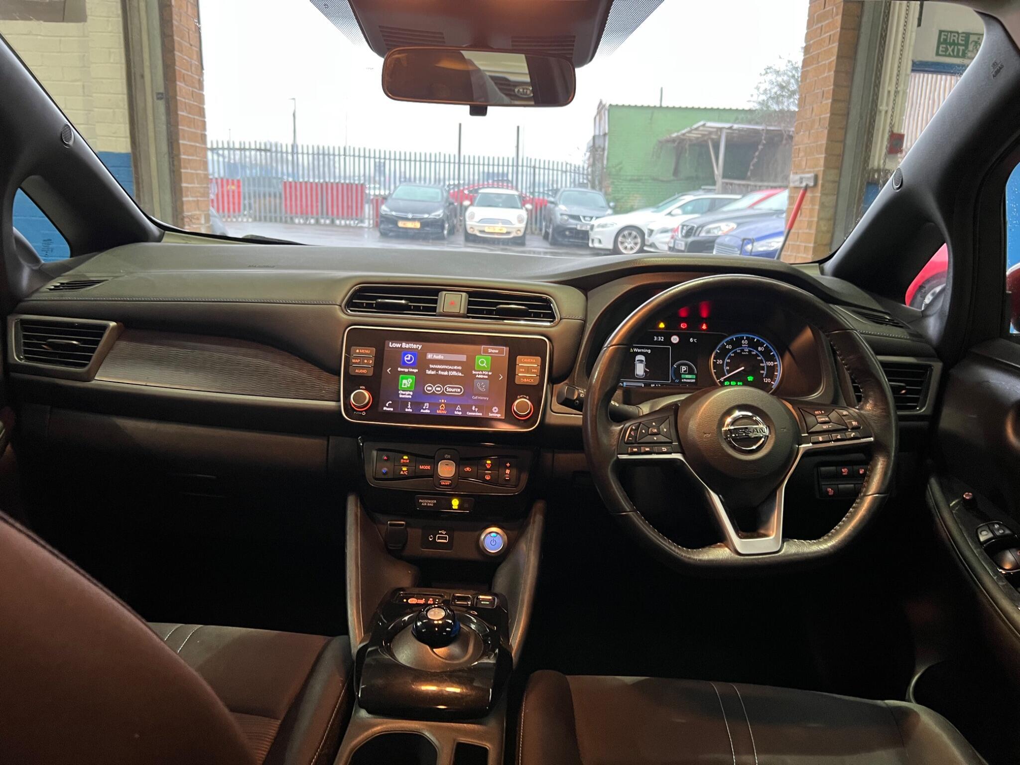 Nissan Leaf - Image 19