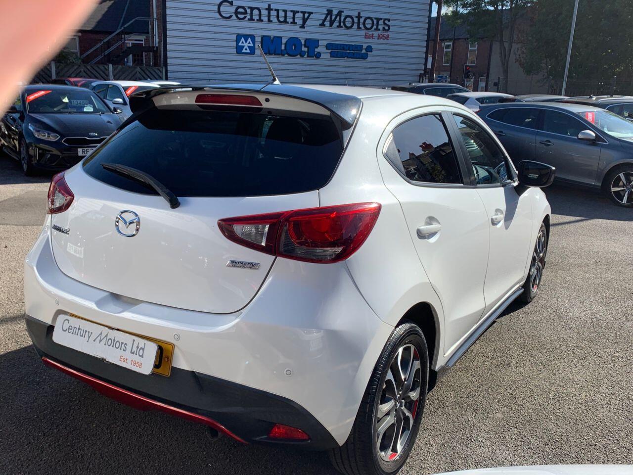 Mazda MAZDA2 - Image 7