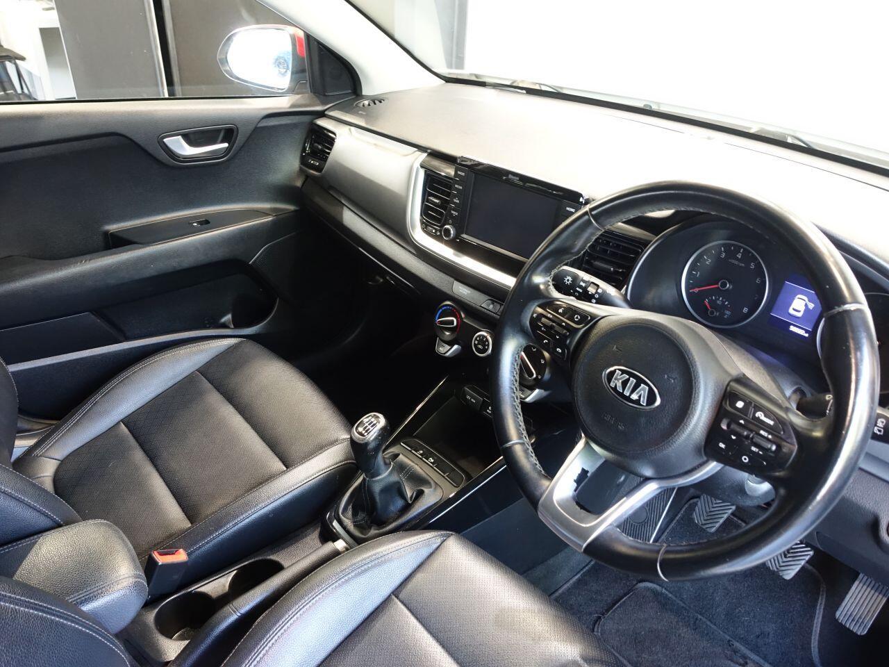 Kia Stonic - Image 2