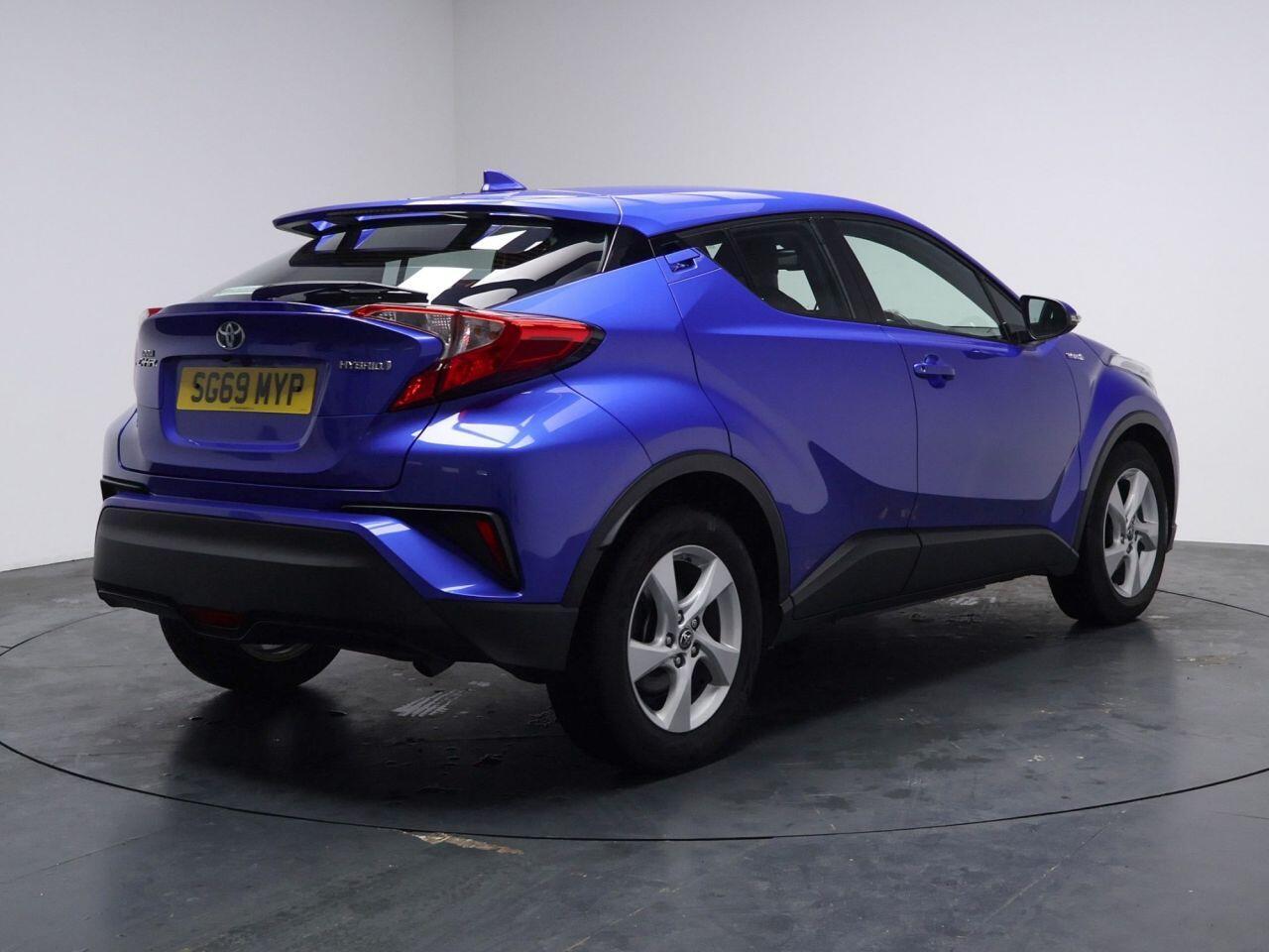 Toyota C-Hr - Image 18