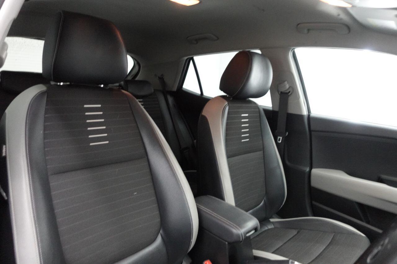 Kia Stonic - Image 2