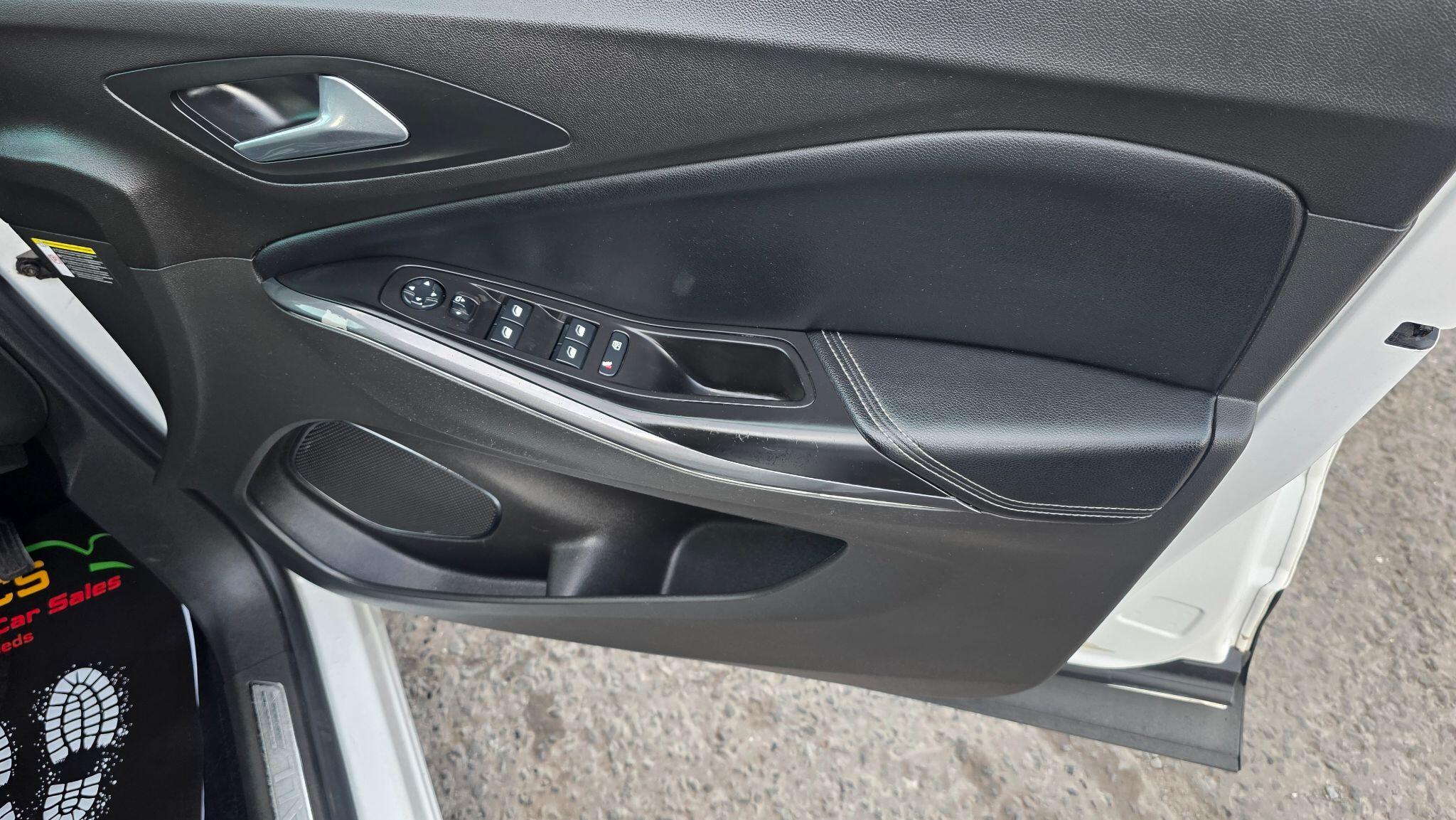 Vauxhall Grandland X - Image 20