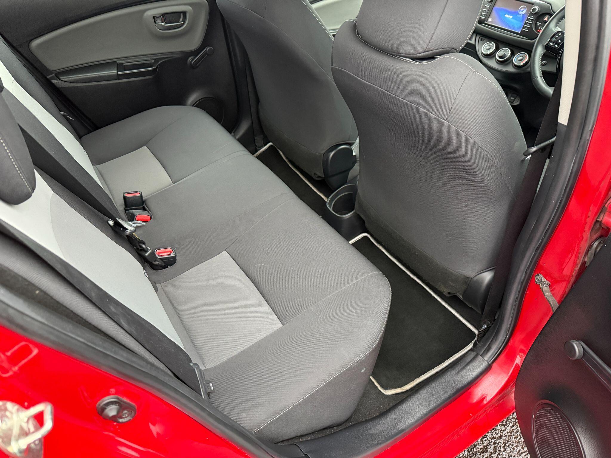 Toyota Yaris - Image 29