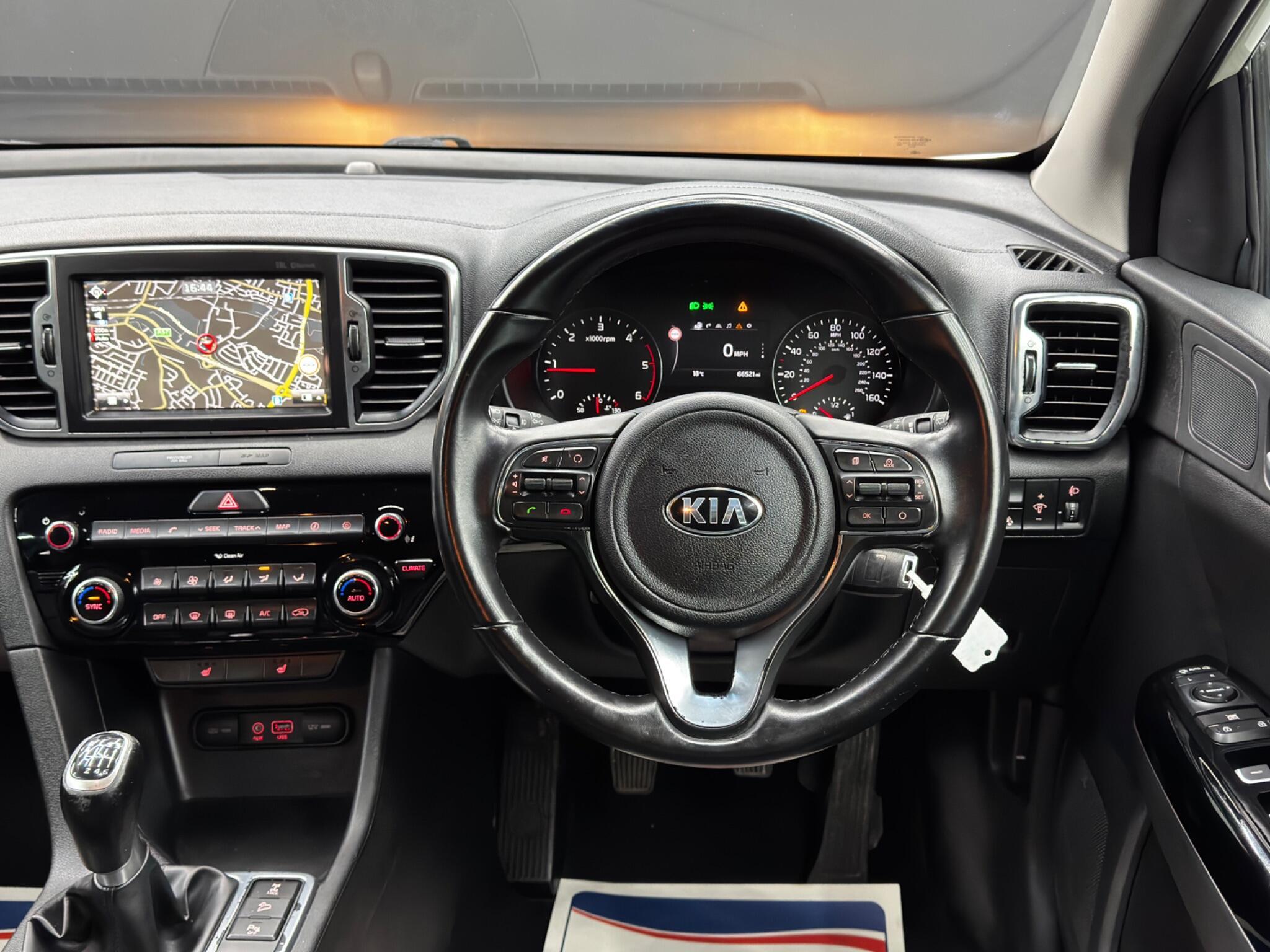 Kia Sportage - Image 18