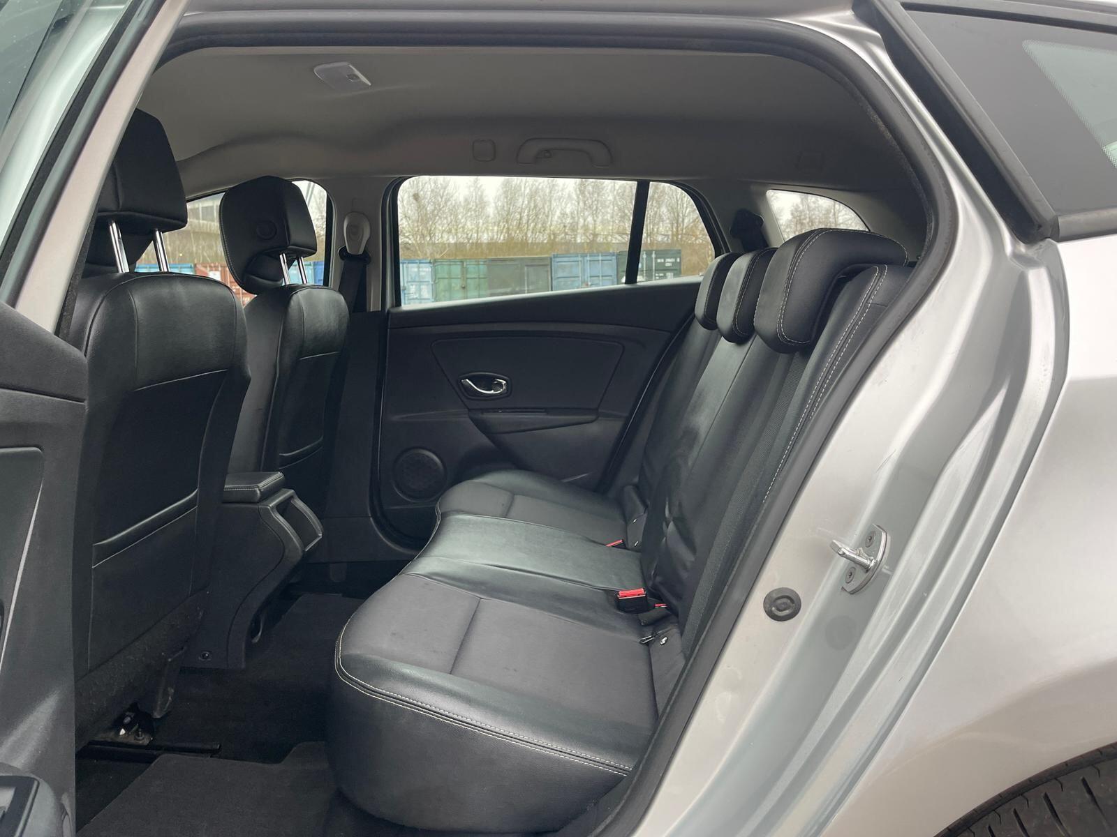 Renault Megane - Image 21