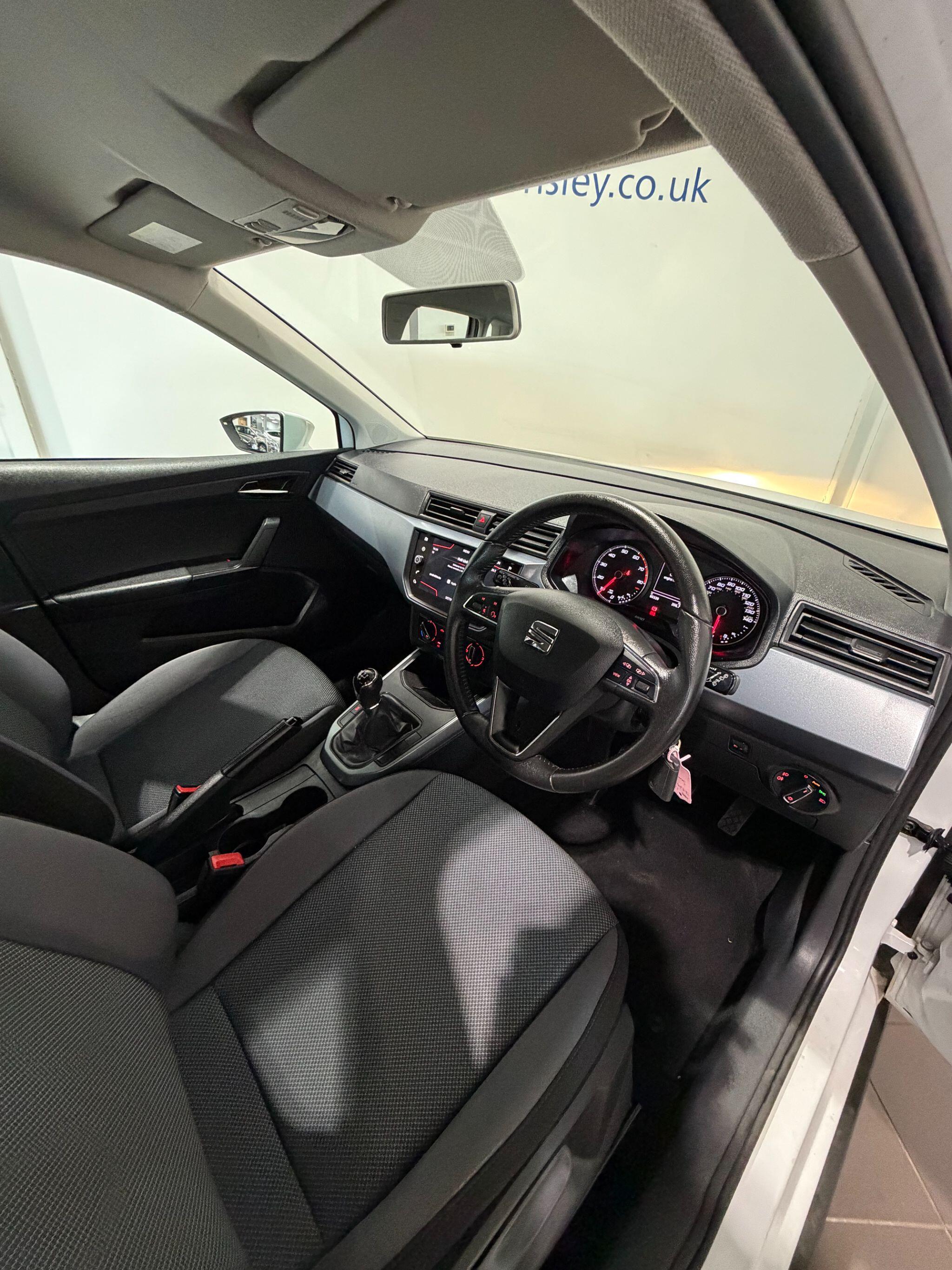 SEAT Arona - Image 10