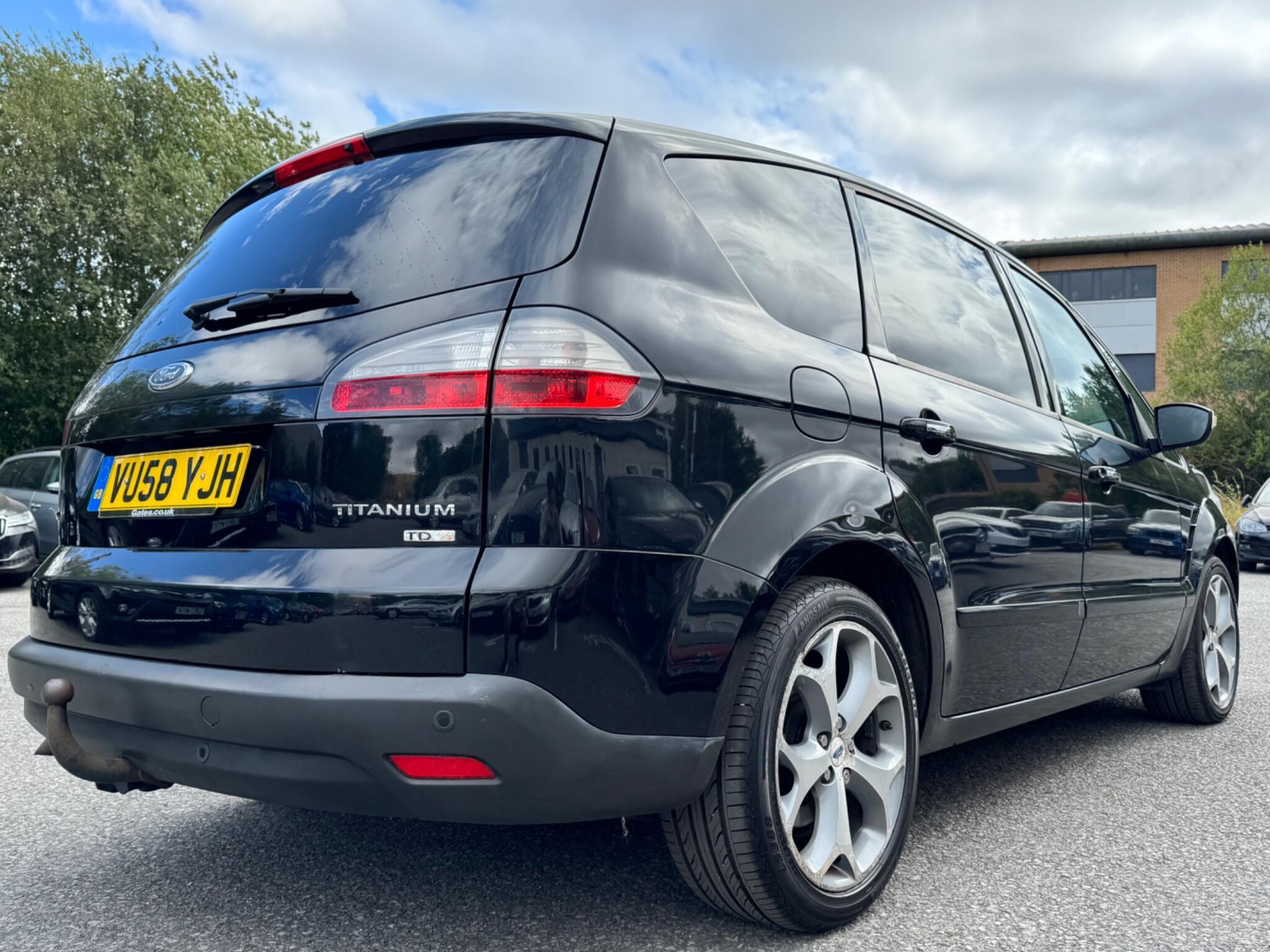 Ford S-MAX - Image 13