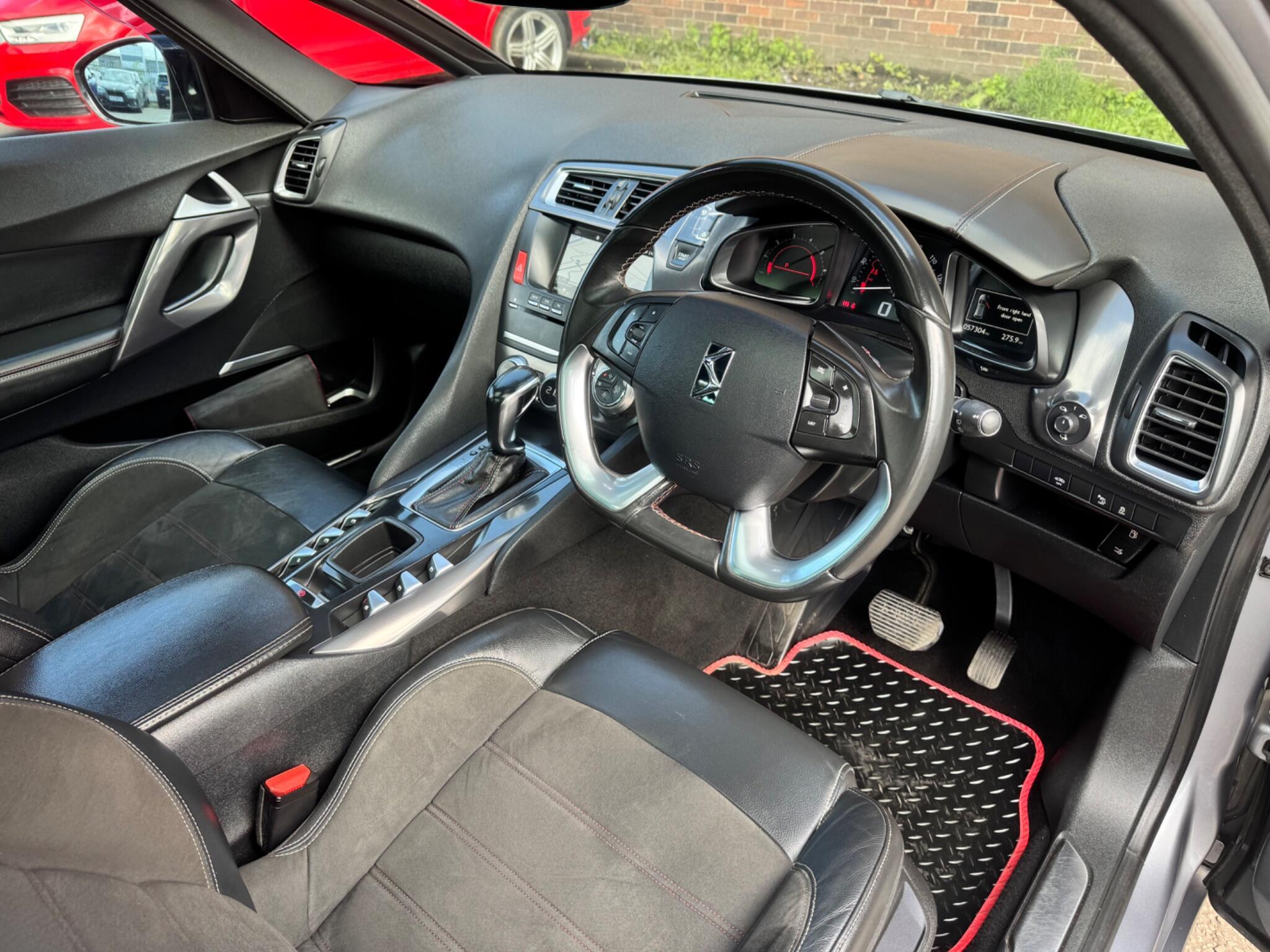 DS AUTOMOBILES DS 5 - Image 30