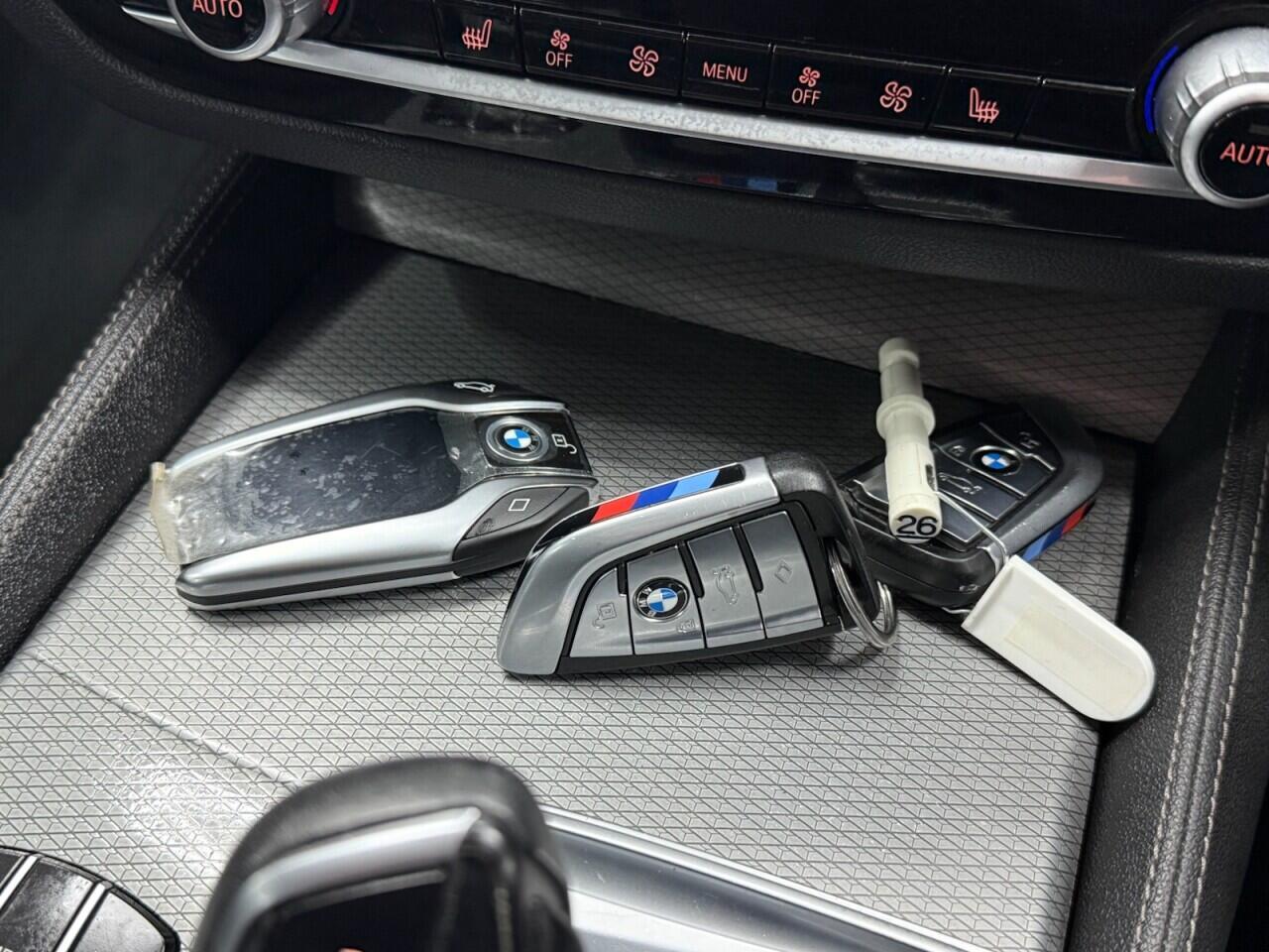 BMW 5 Series - Image 29