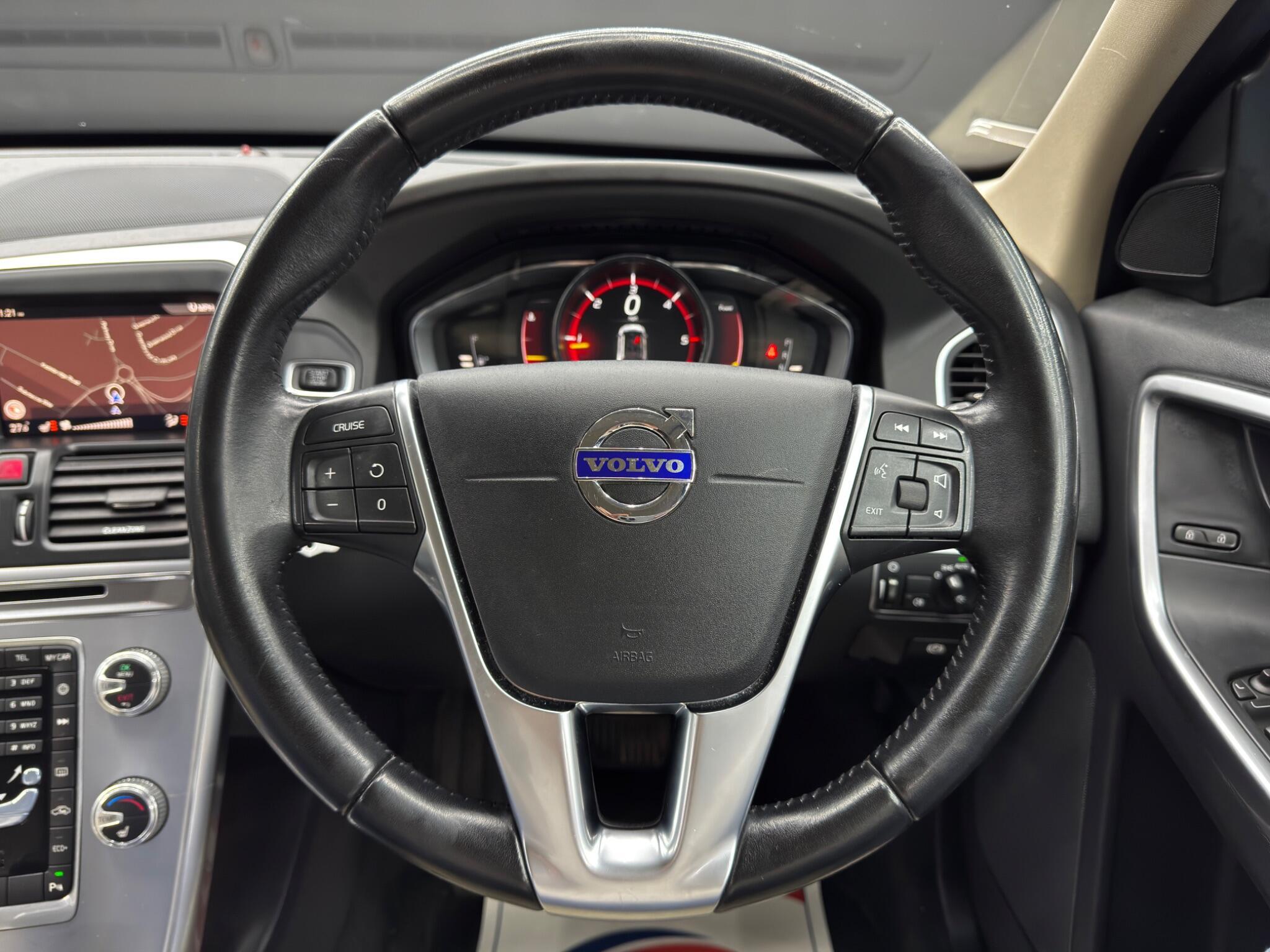 Volvo XC60 - Image 19