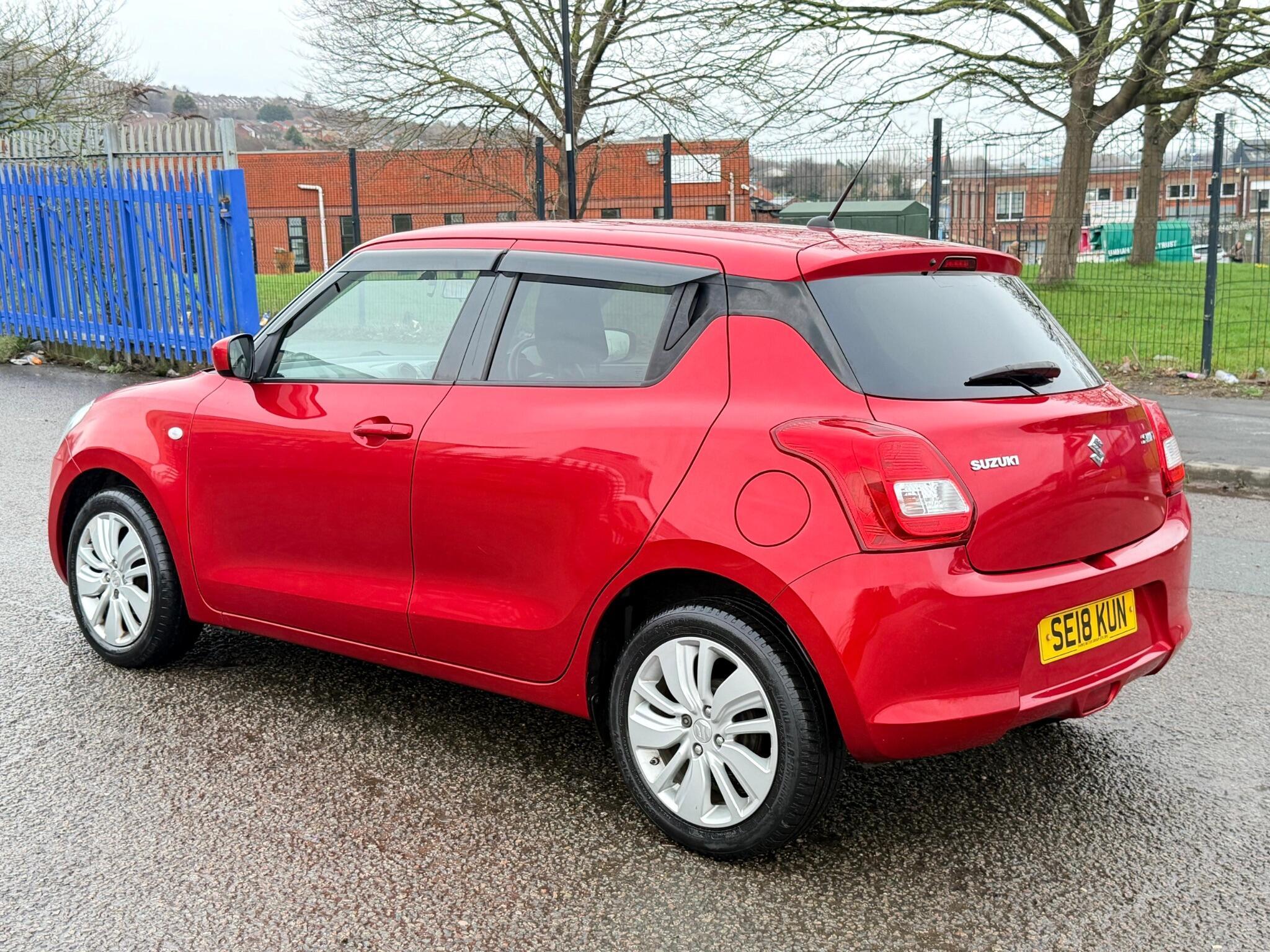 Suzuki Swift - Image 4