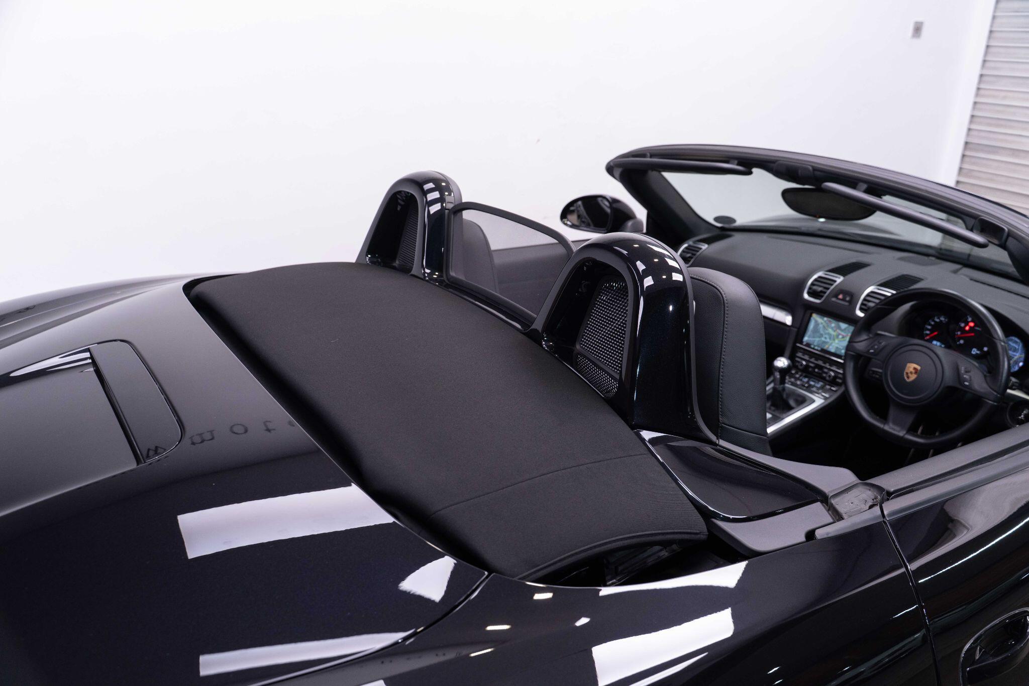 Porsche Boxster - Image 13