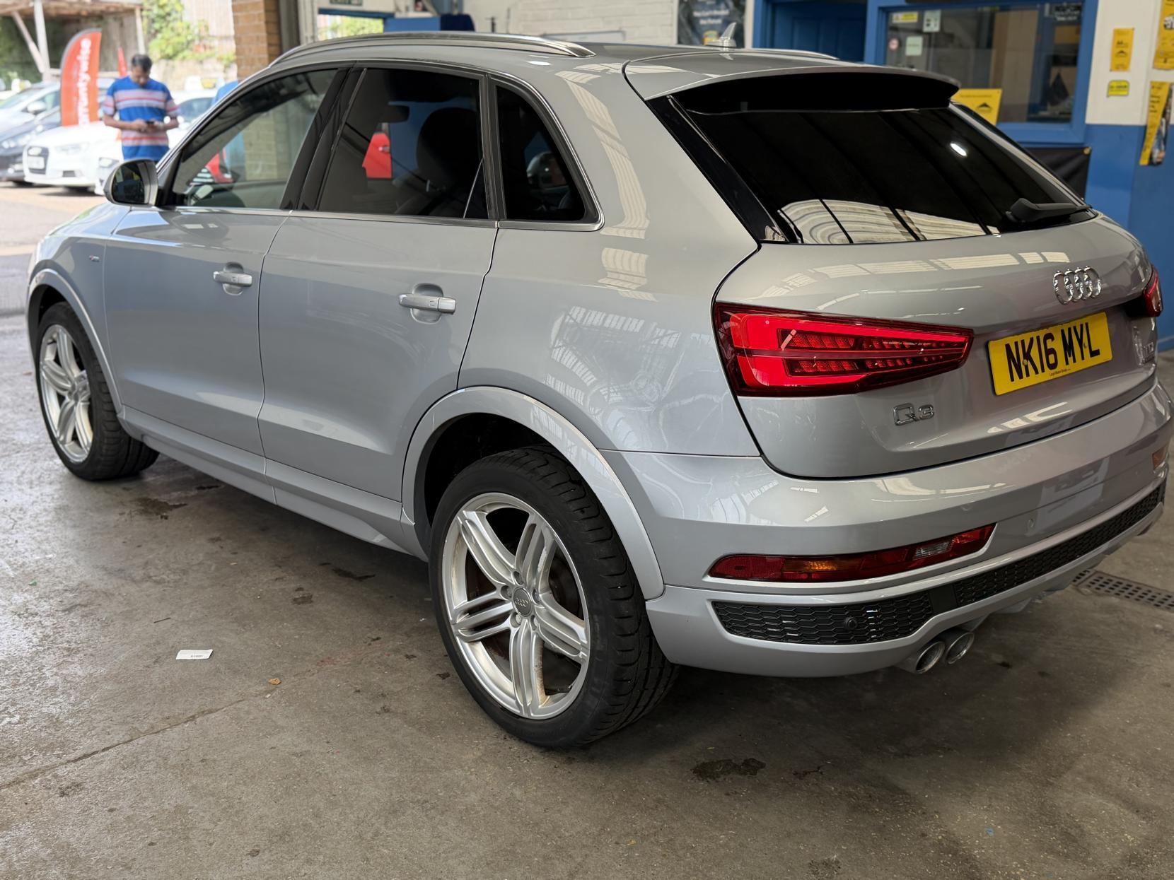 Audi Q3 - Image 5