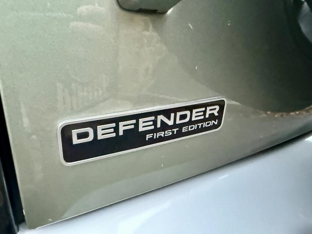 Land Rover Defender 90 - Image 16