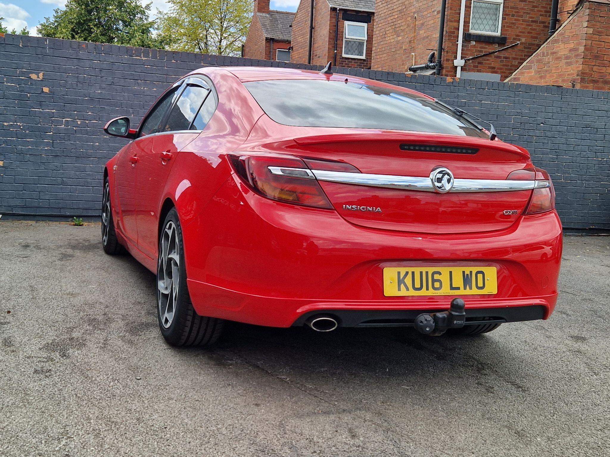 Vauxhall Insignia - Image 20