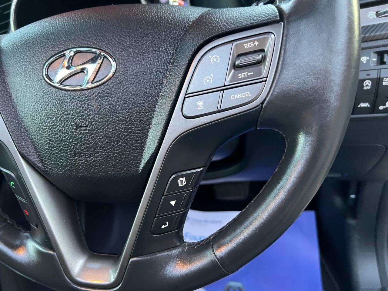 Hyundai Santa Fe - Image 30