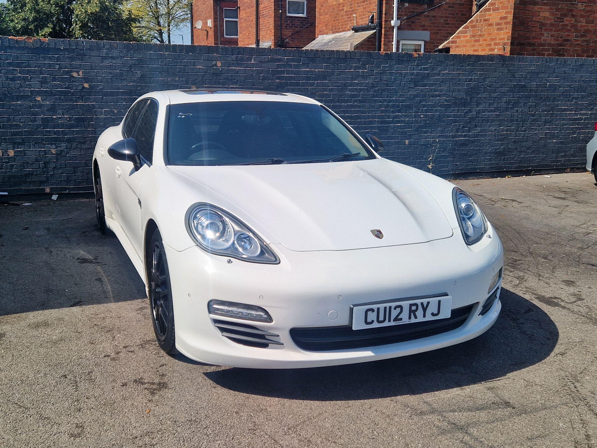 Porsche Panamera - Image 3