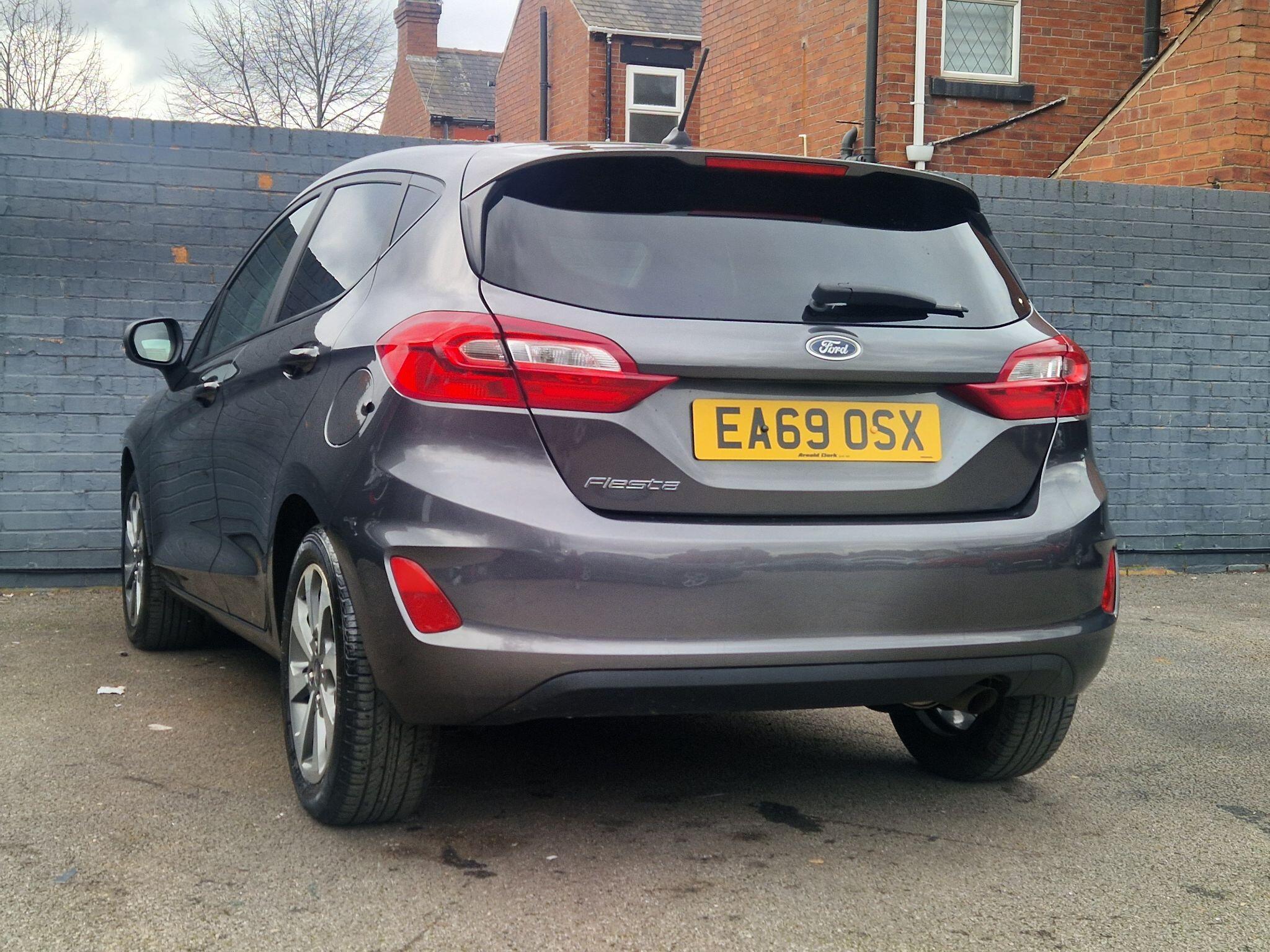 Ford Fiesta - Image 24