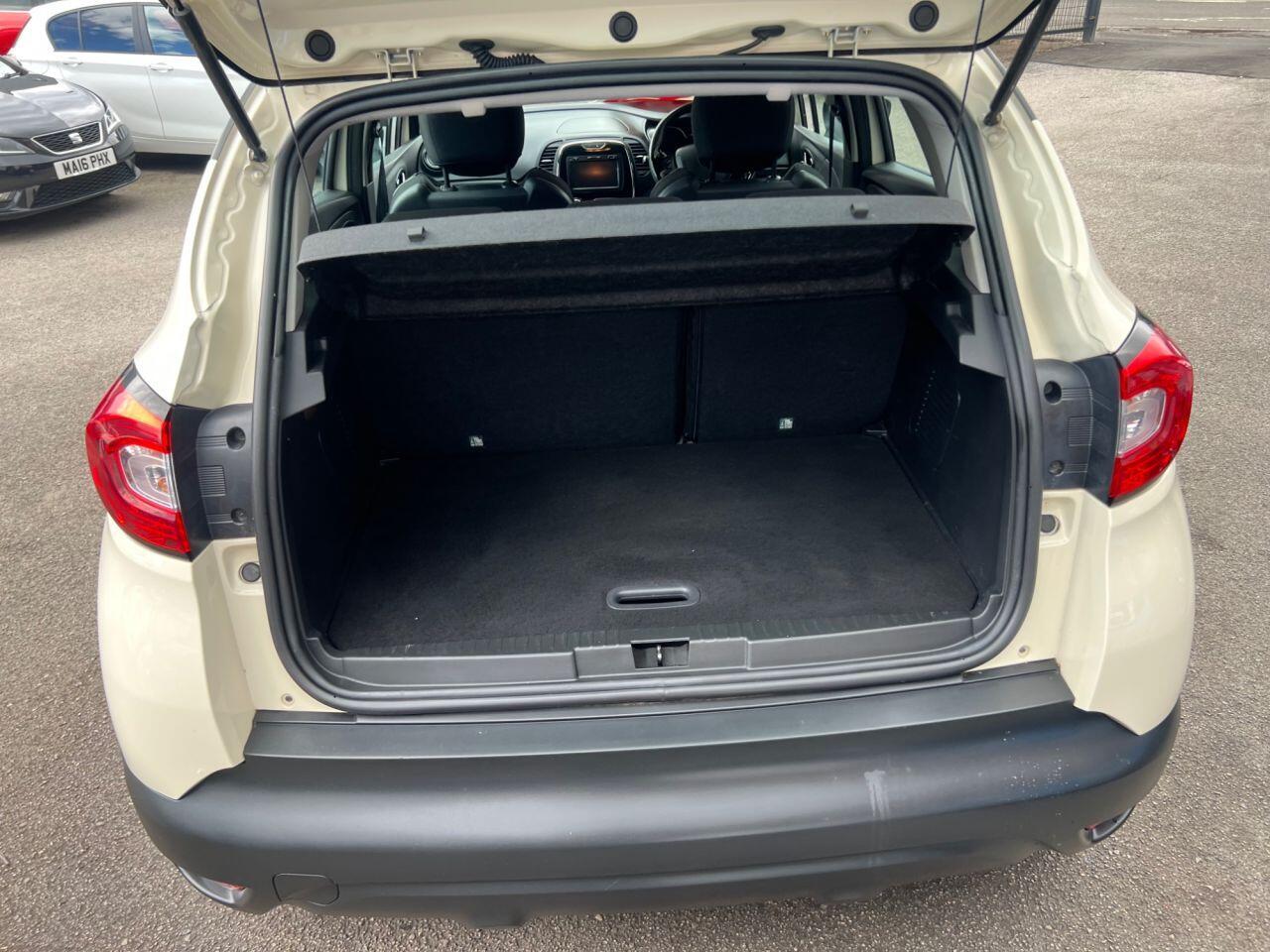Renault Captur - Image 6