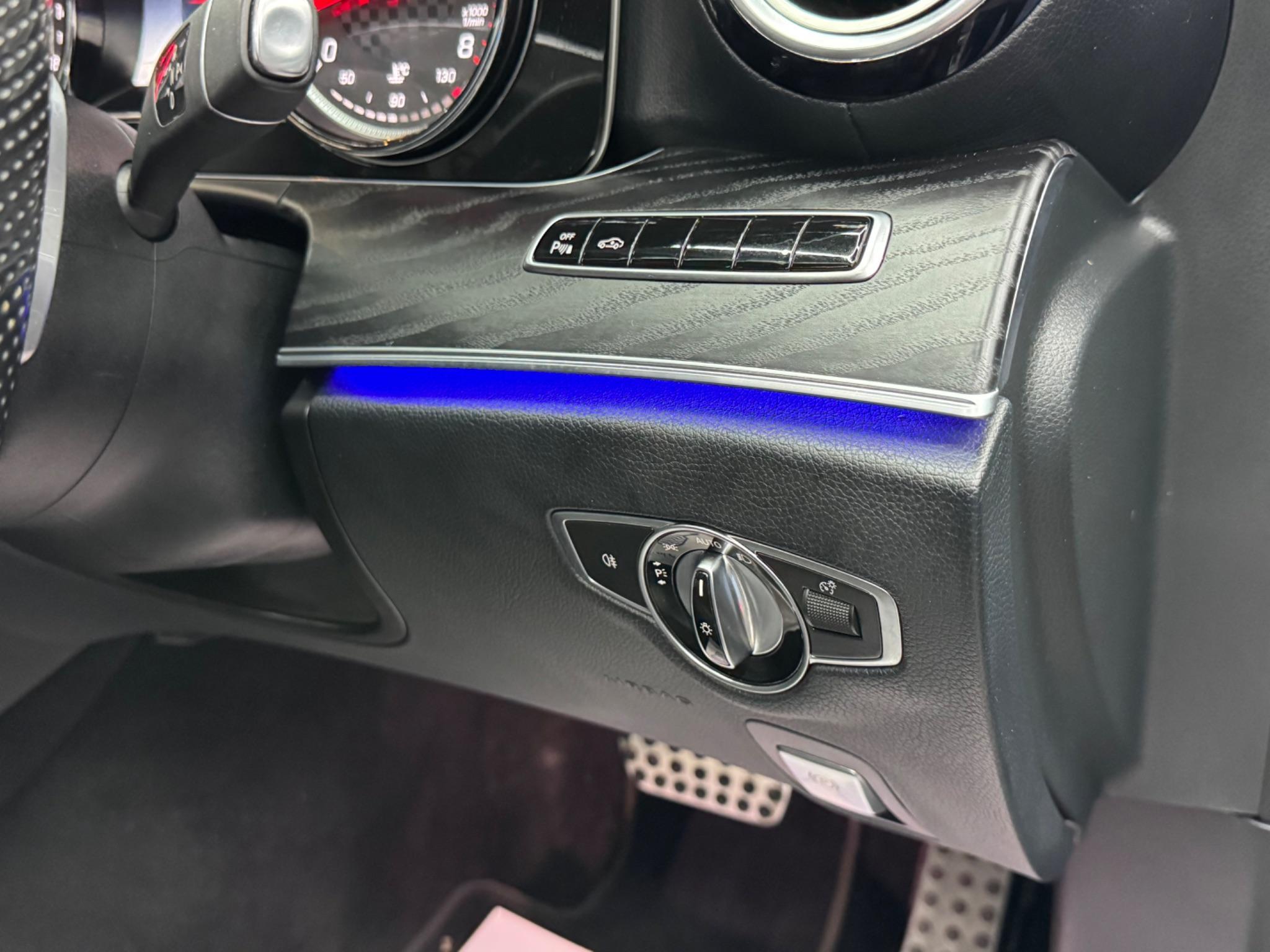 Mercedes E Class - Image 25