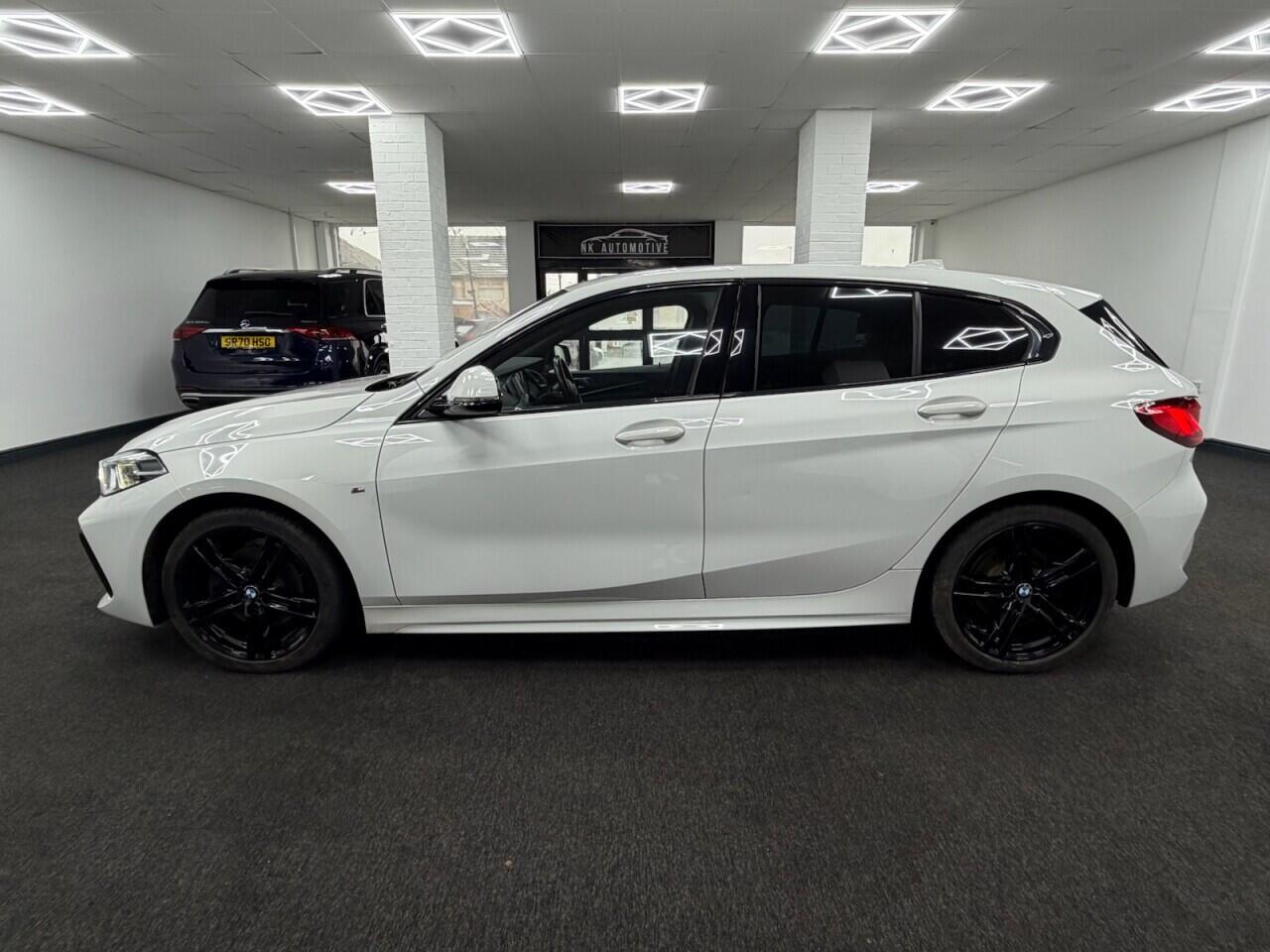 BMW 1 Series - Image 7