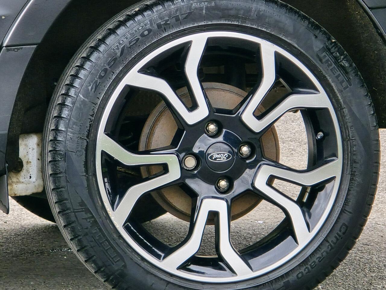 Ford Ecosport - Image 20