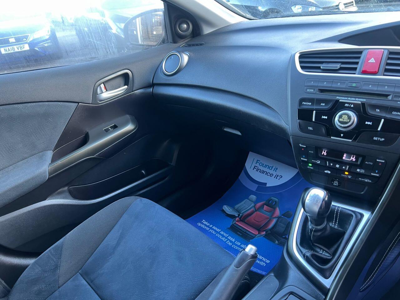 Honda Civic - Image 29