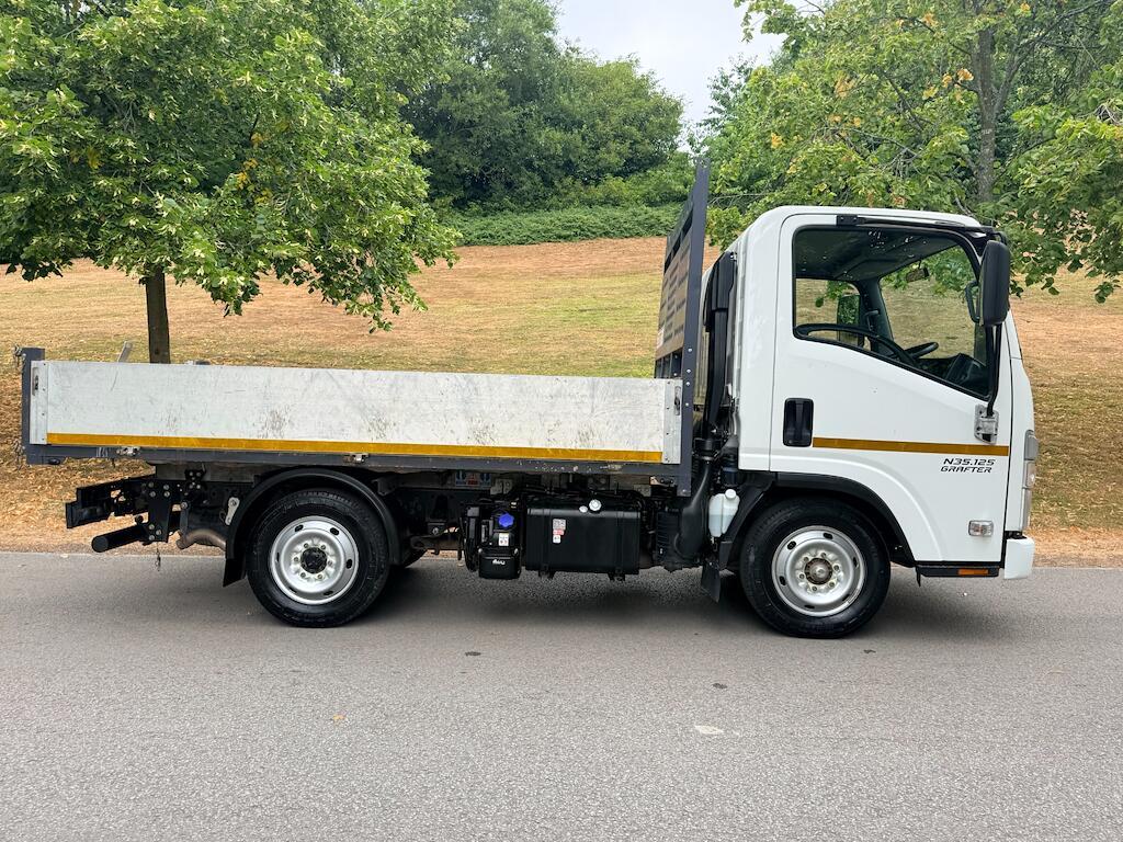 Isuzu Grafter - Image 4