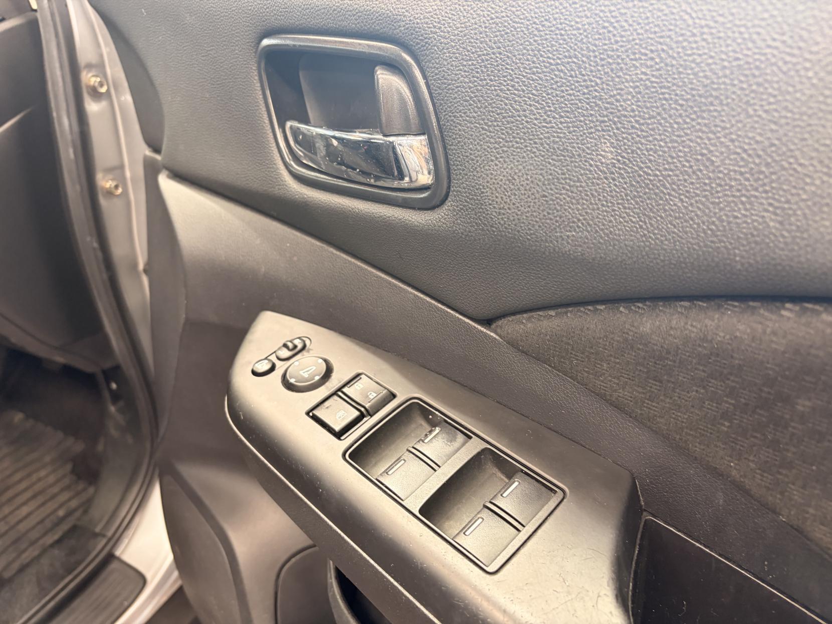 Honda CR-V - Image 20