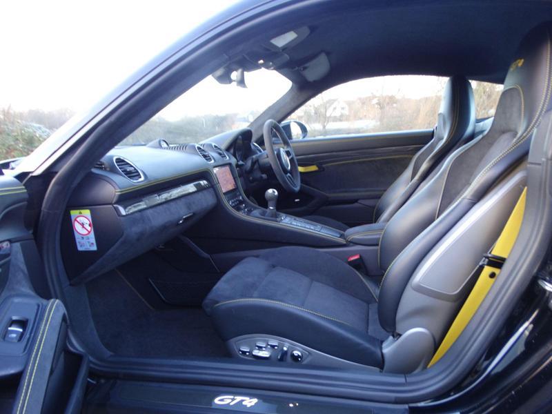 Porsche 718 Cayman - Image 3