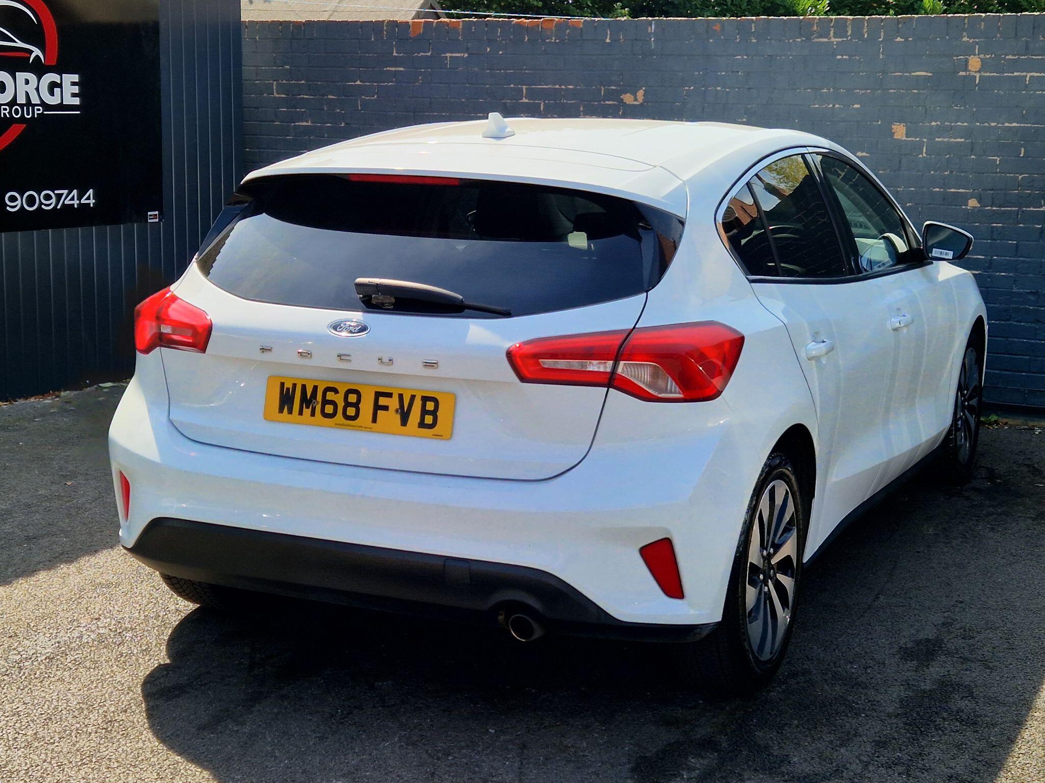 Ford Focus - Image 3