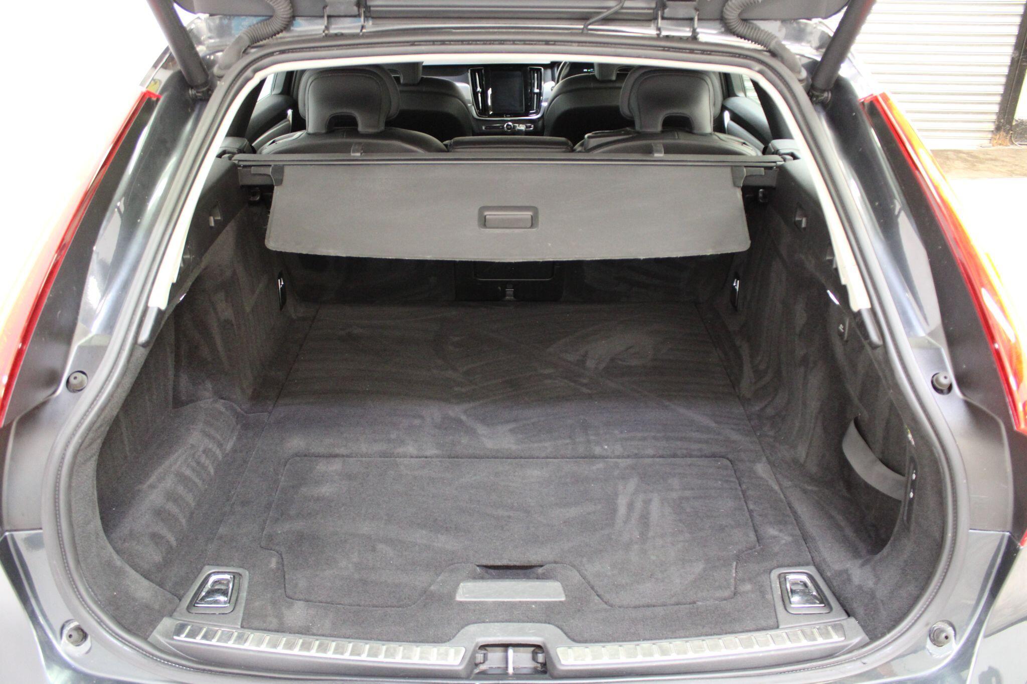 Volvo V90 - Image 16