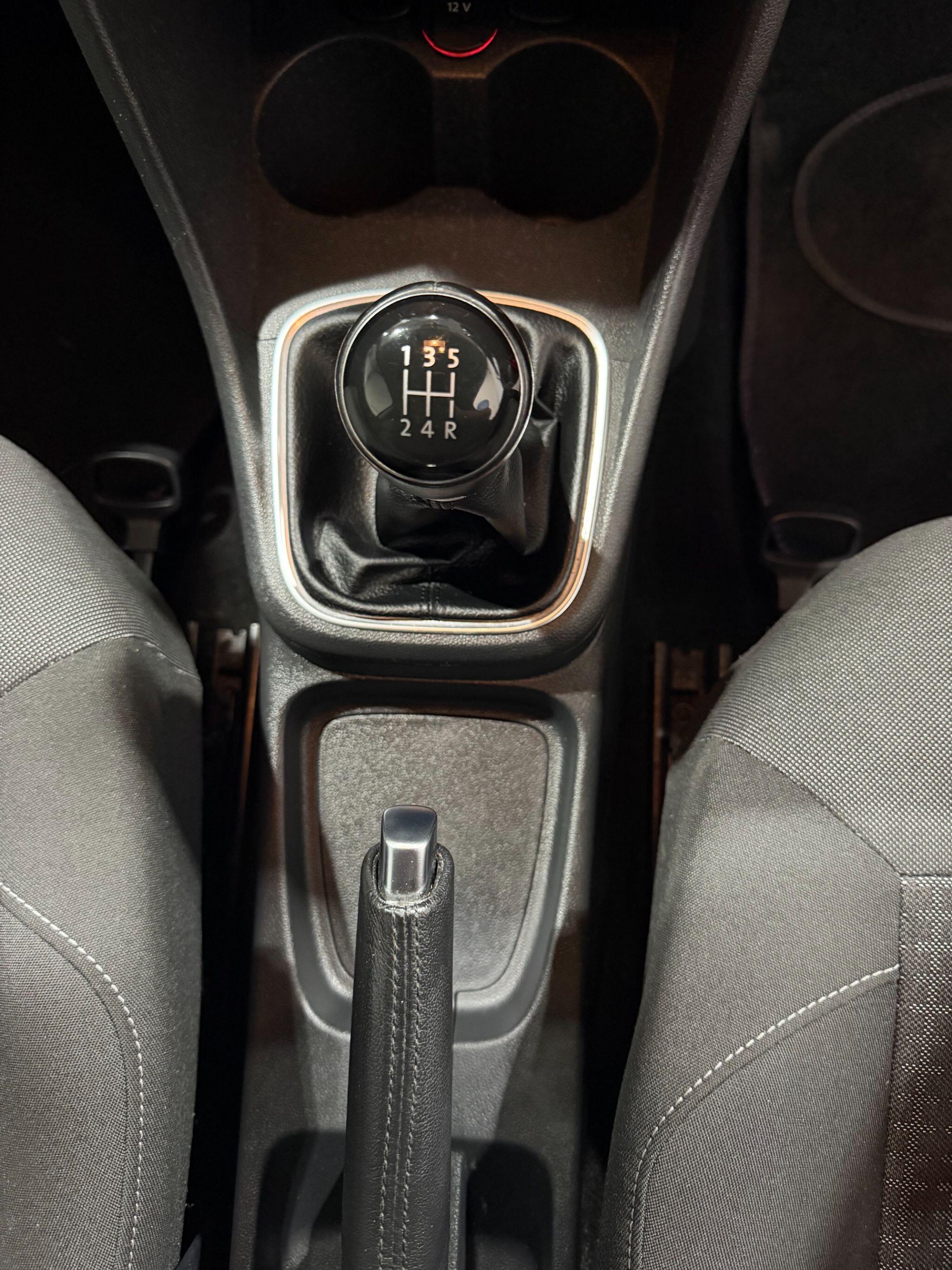 Volkswagen Polo - Image 20