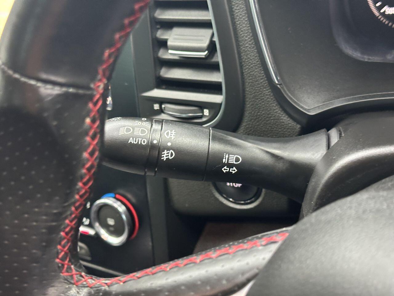 Renault Megane - Image 21