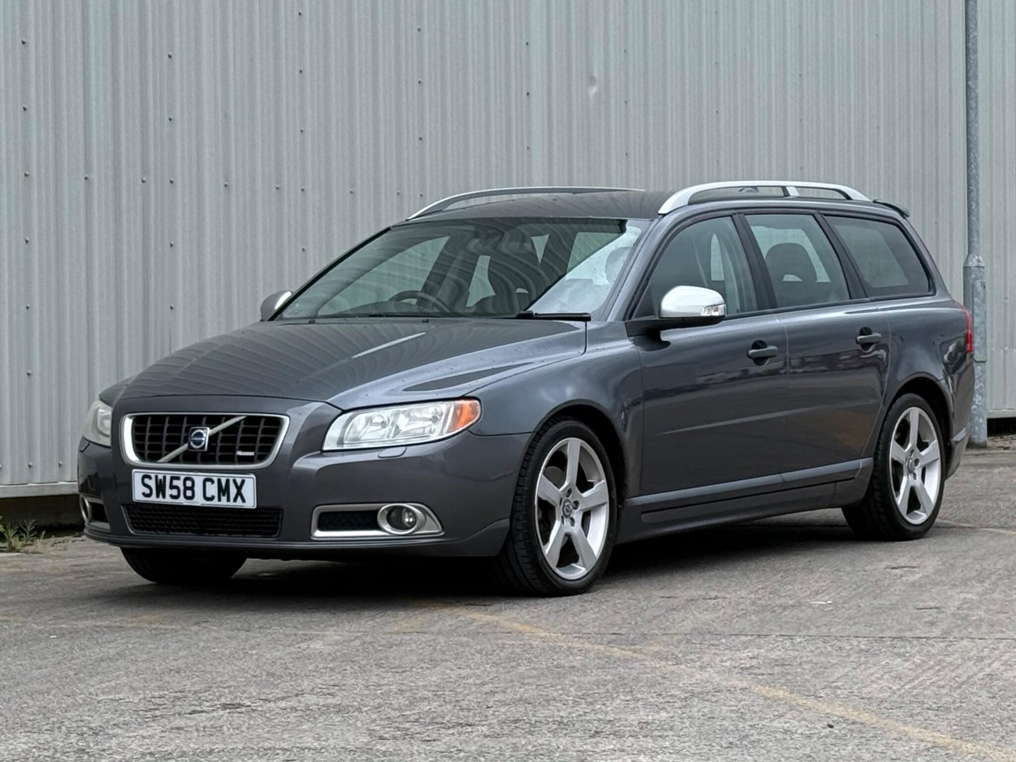 Volvo V70 - Image 11