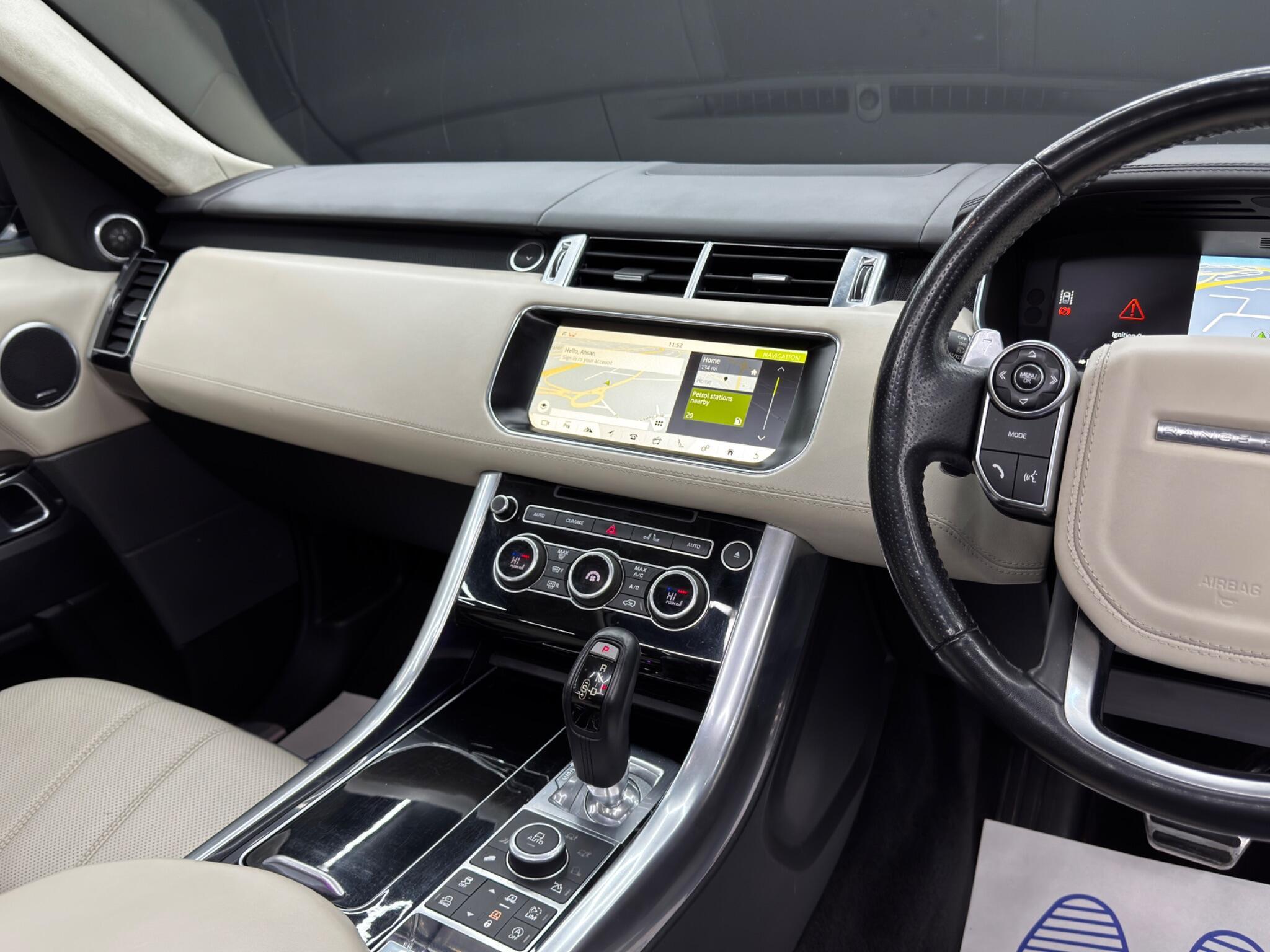 Land Rover RANGE ROVER SPORT - Image 24