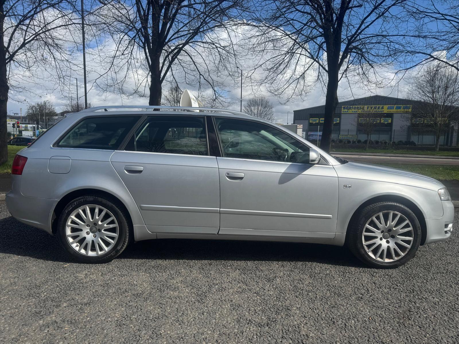 Audi A4 Avant - Image 12