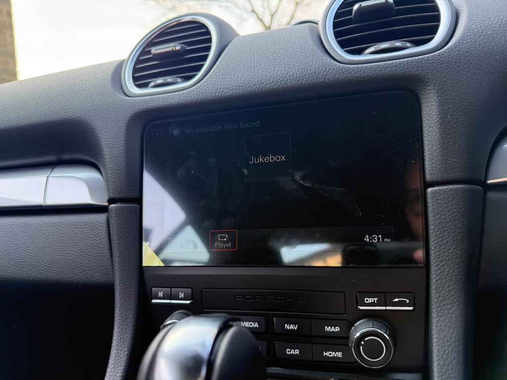 Porsche 718 Cayman - Image 36