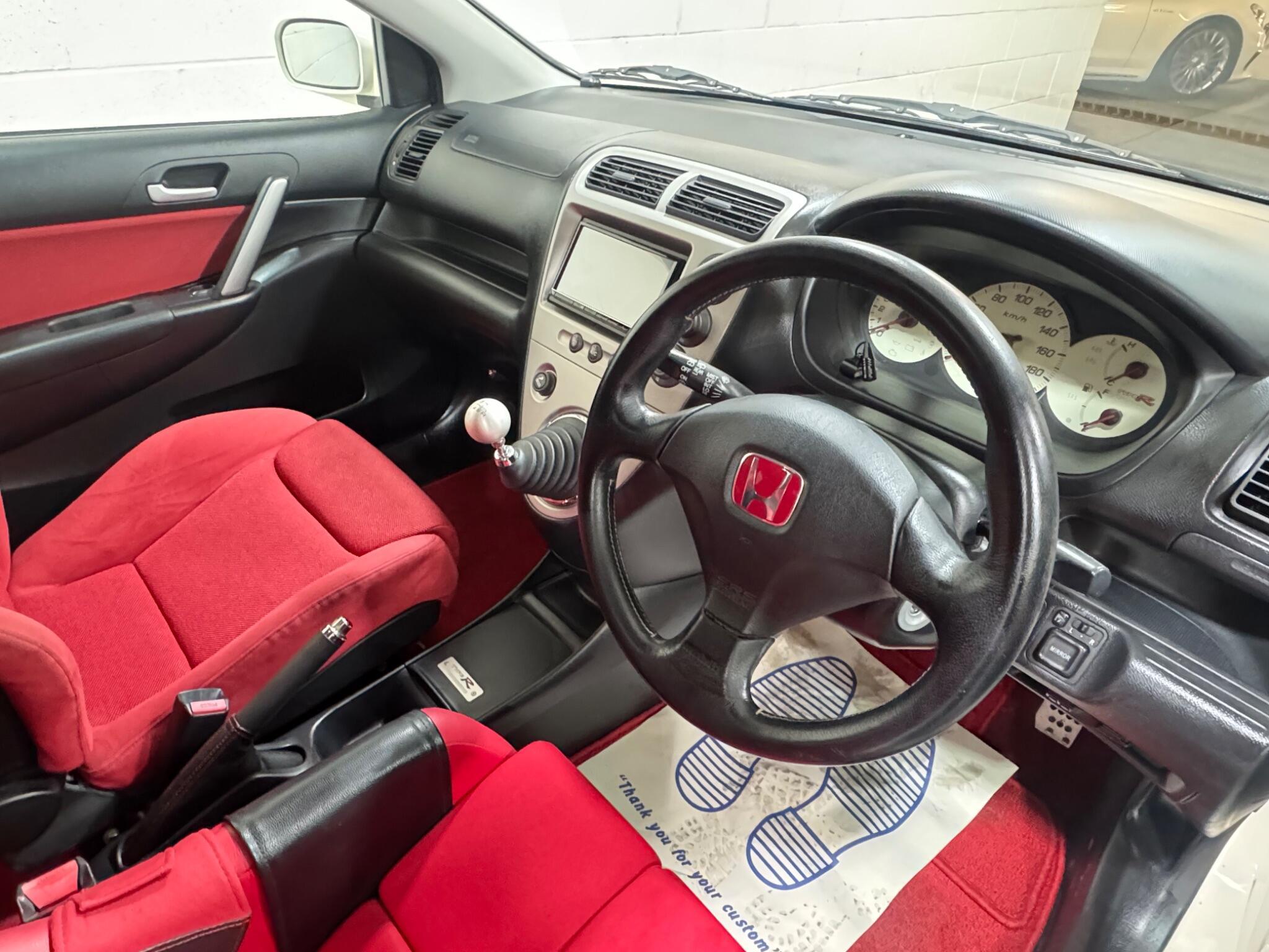 Honda Civic - Image 8