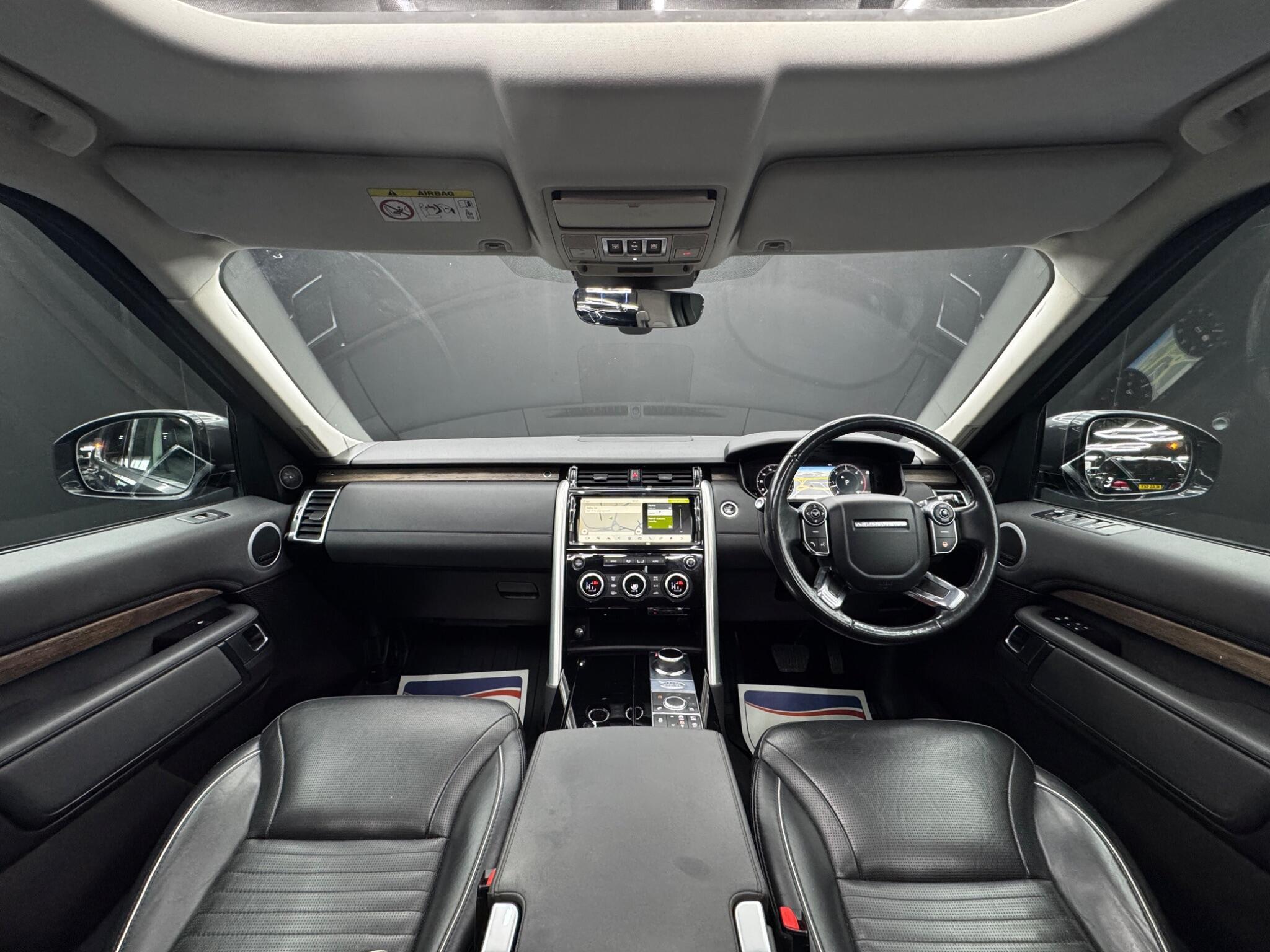 Land Rover Discovery - Image 18