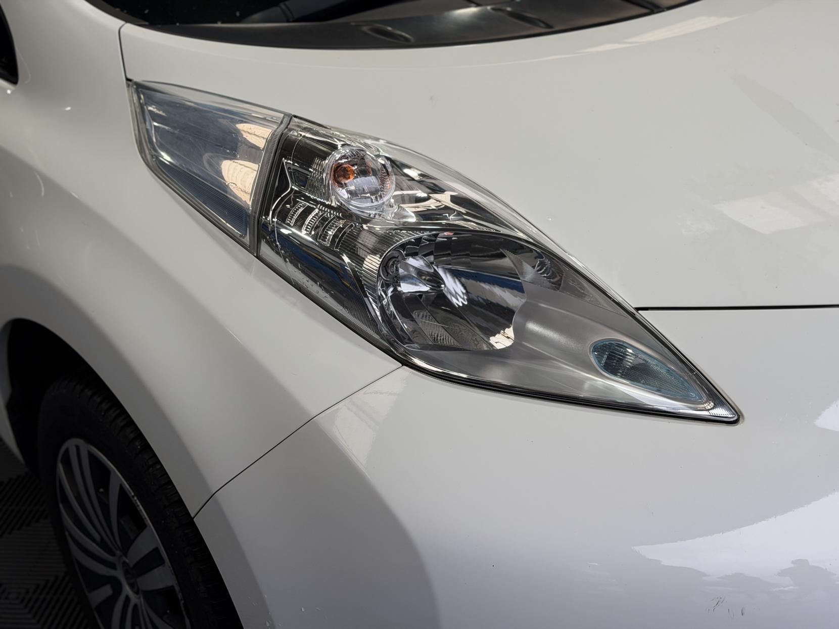 Nissan Leaf - Image 9