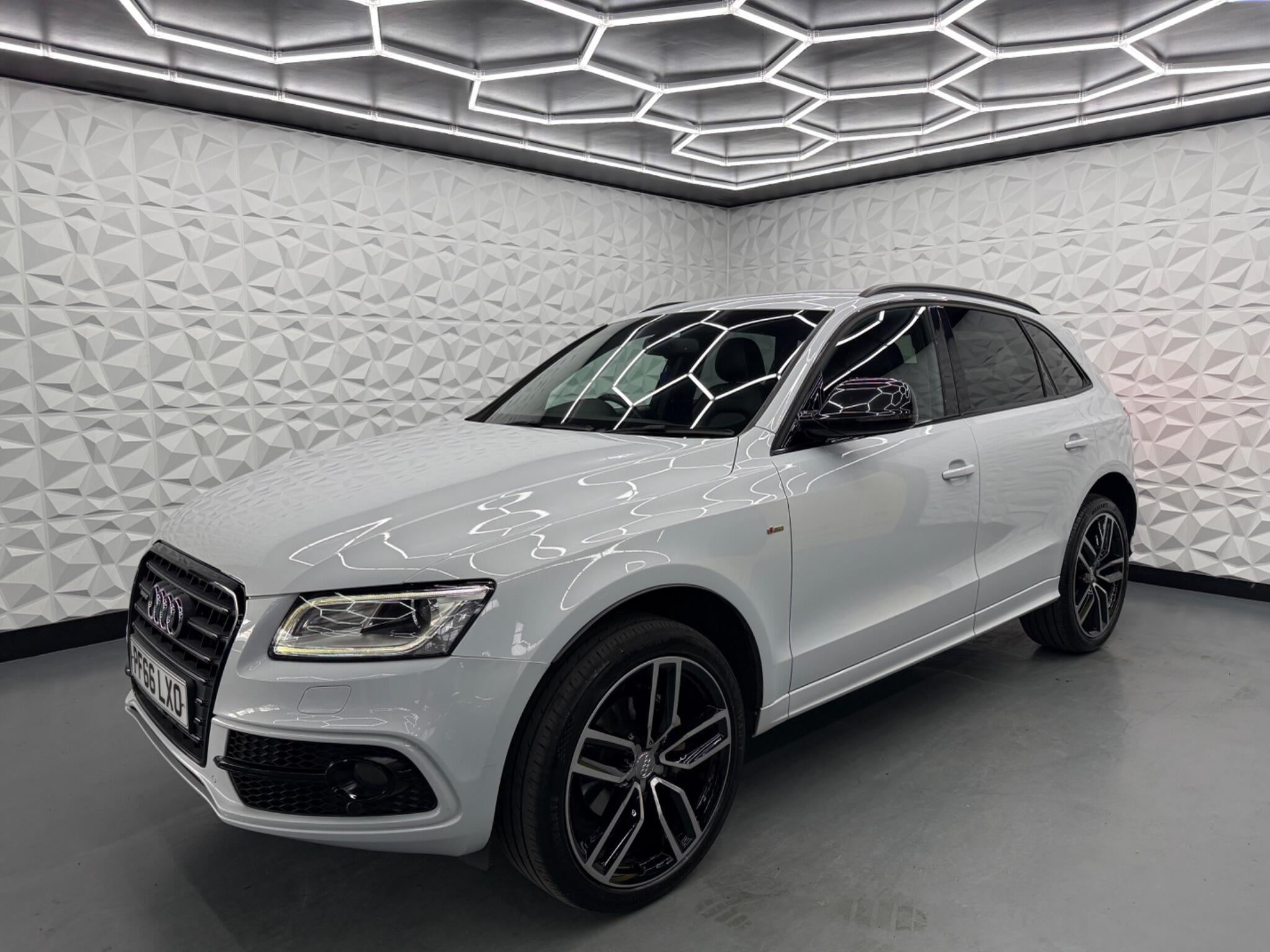 Audi Q5 - Image 6