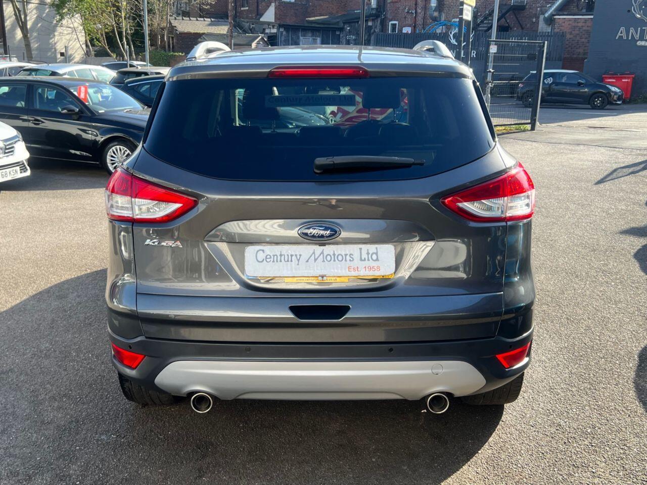 Ford Kuga - Image 15