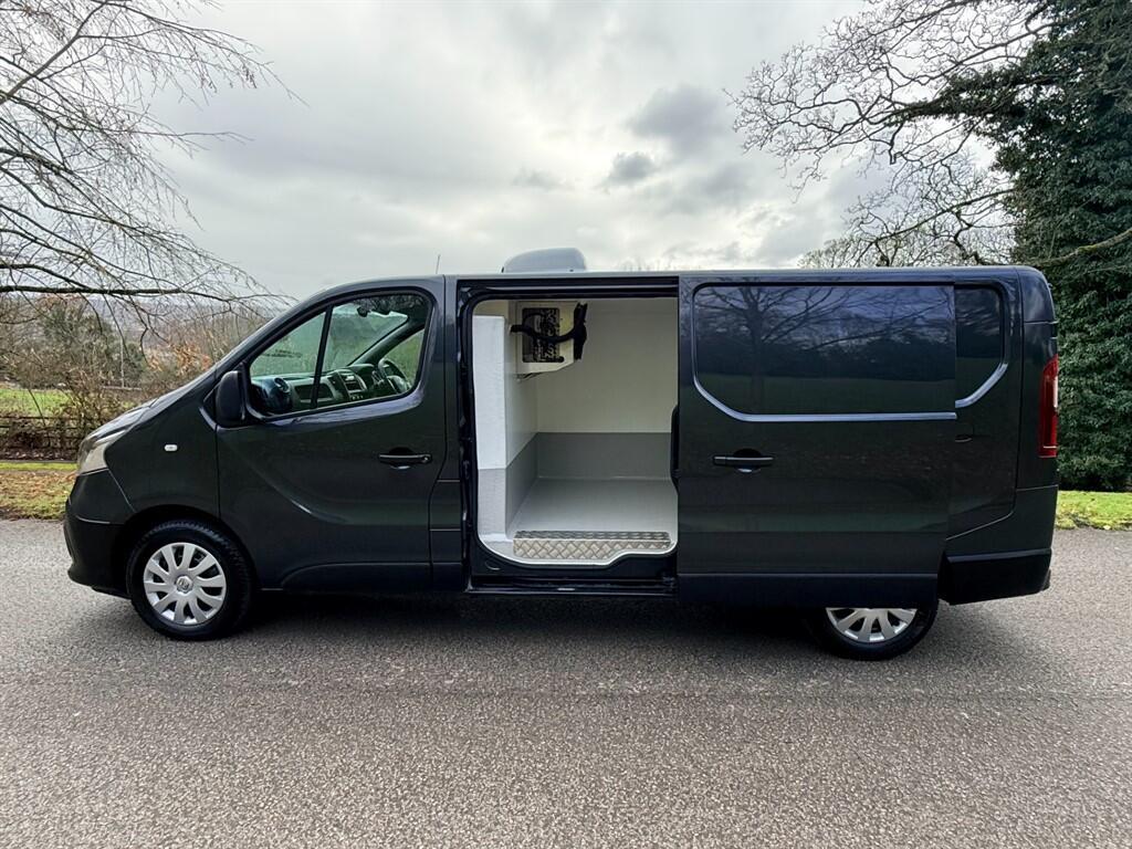 Renault Trafic - Image 15