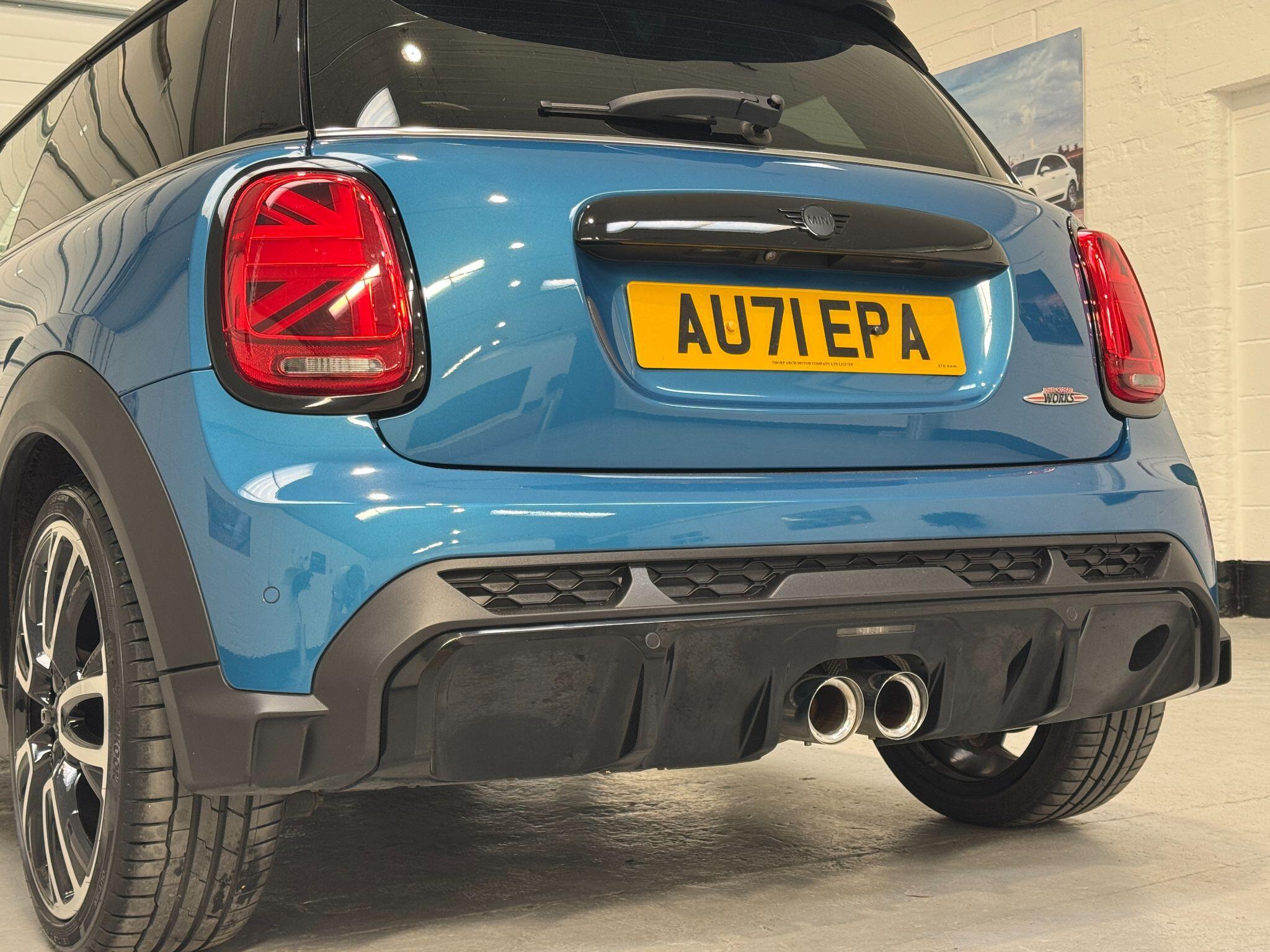 MINI Hatch - Image 35