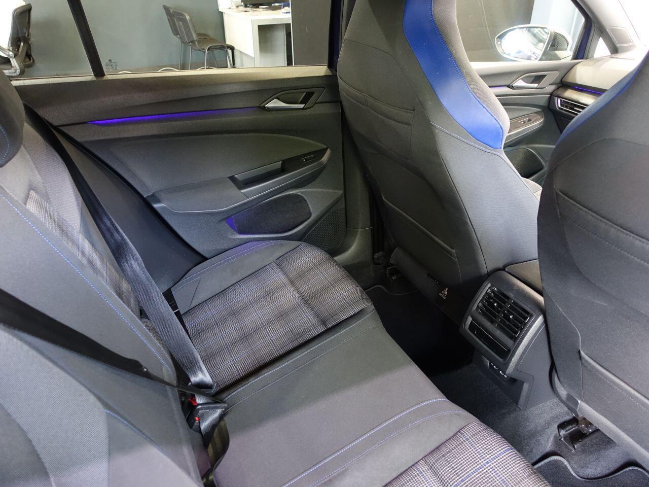 Volkswagen Golf - Image 15