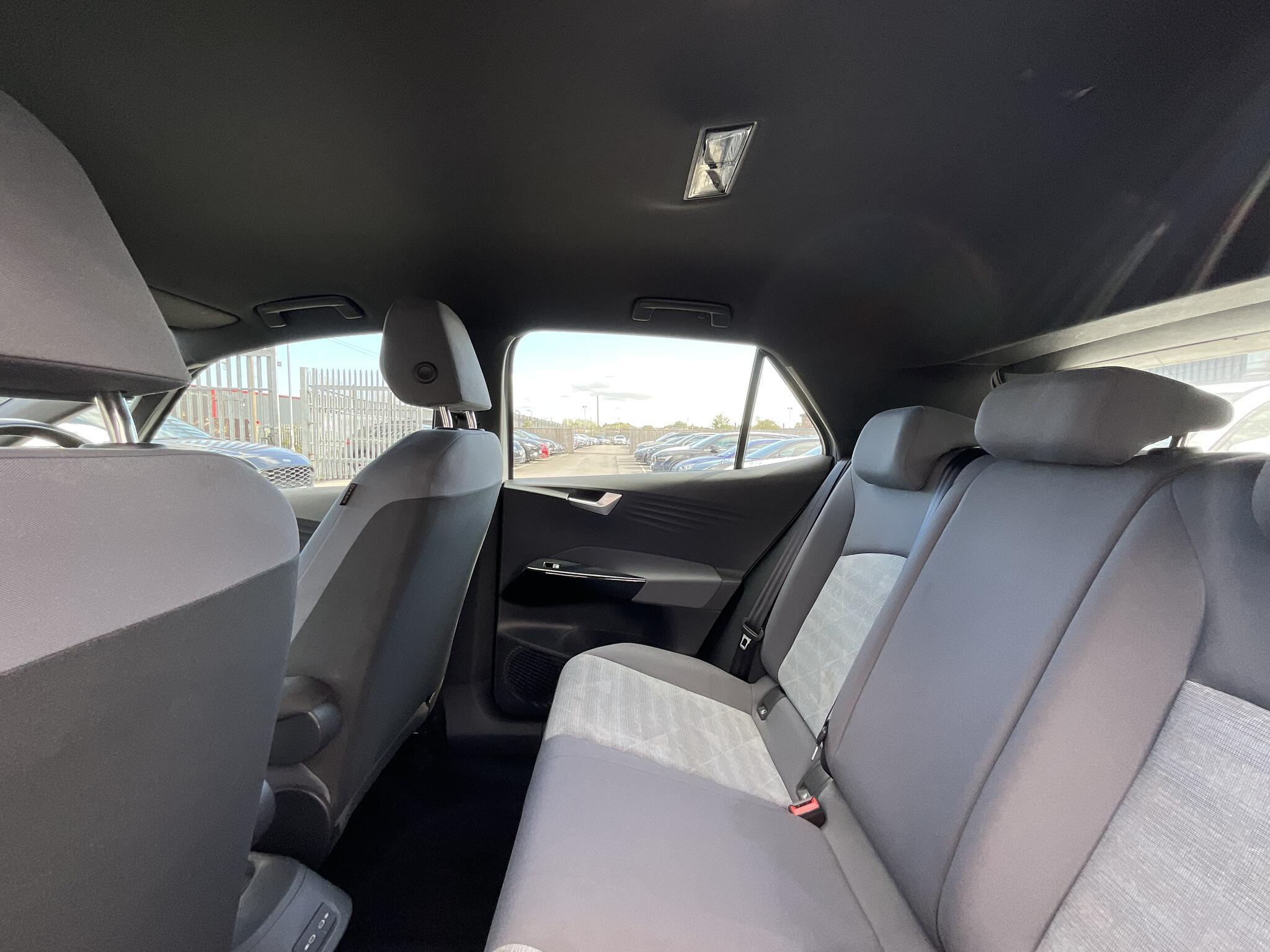 Volkswagen ID.3 - Image 15