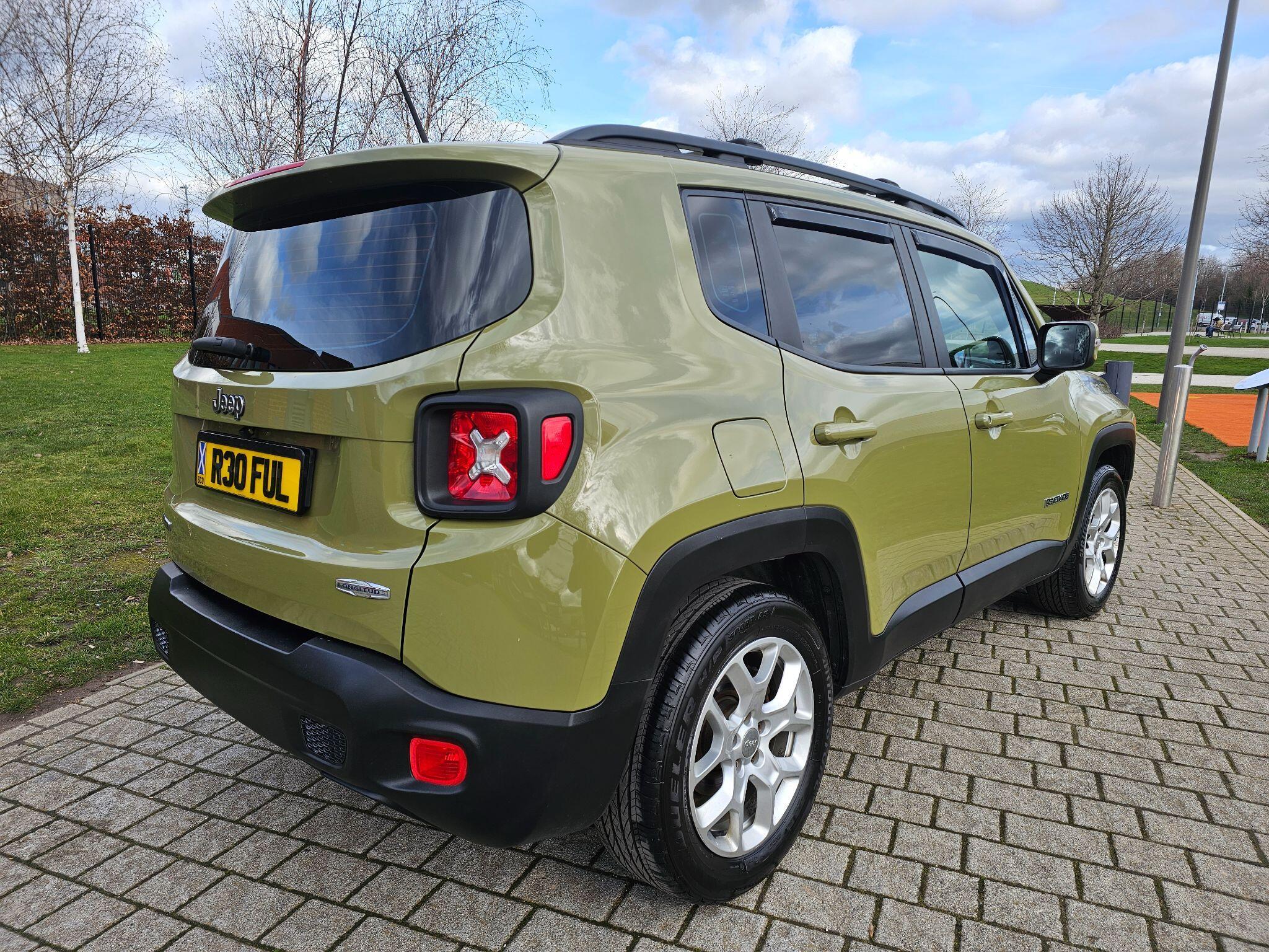 Jeep Renegade - Image 16