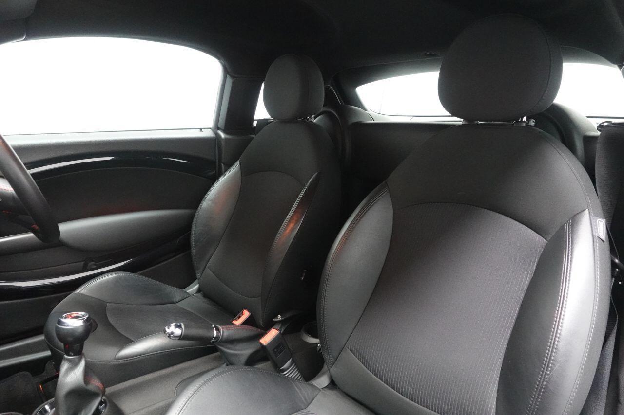 MINI Coupe - Image 19